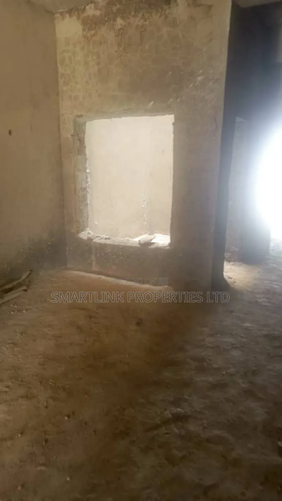 4bdrm Townhouse/Terrace in Games Village, Kaura for sale