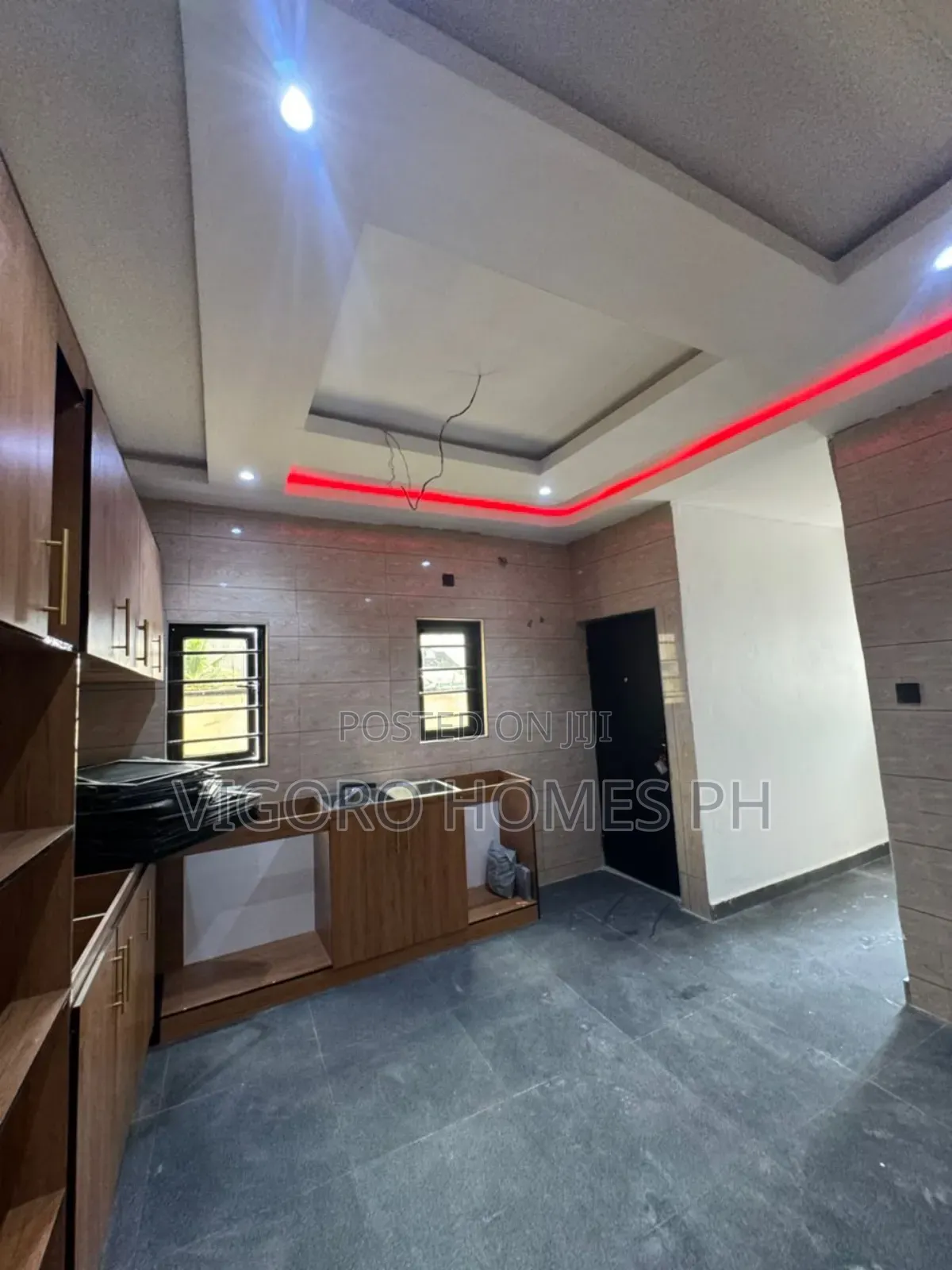 4bdrm Bungalow in Extension A, Port-Harcourt for sale