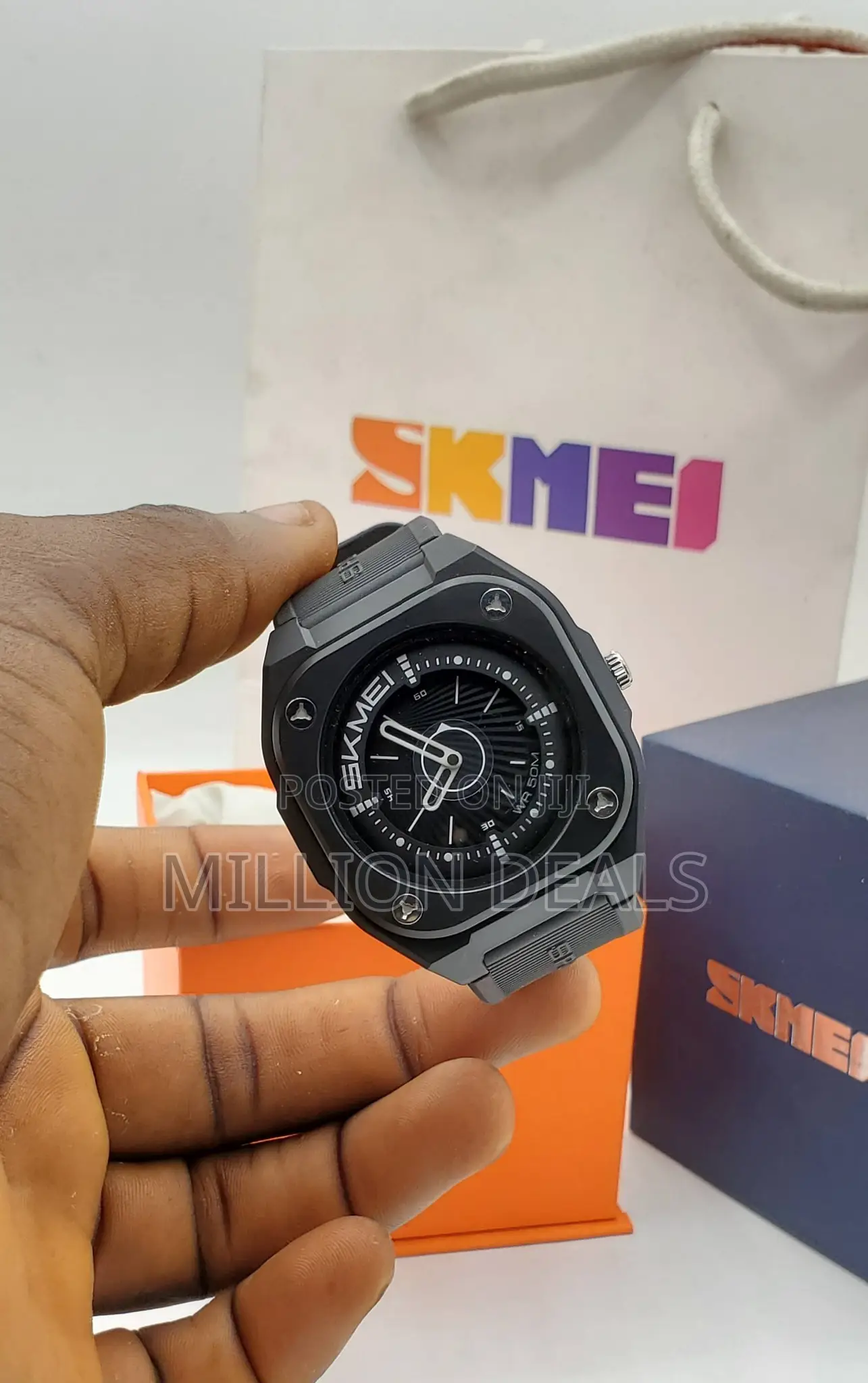 Black Water Proof Stylish Men's Wrist Watch