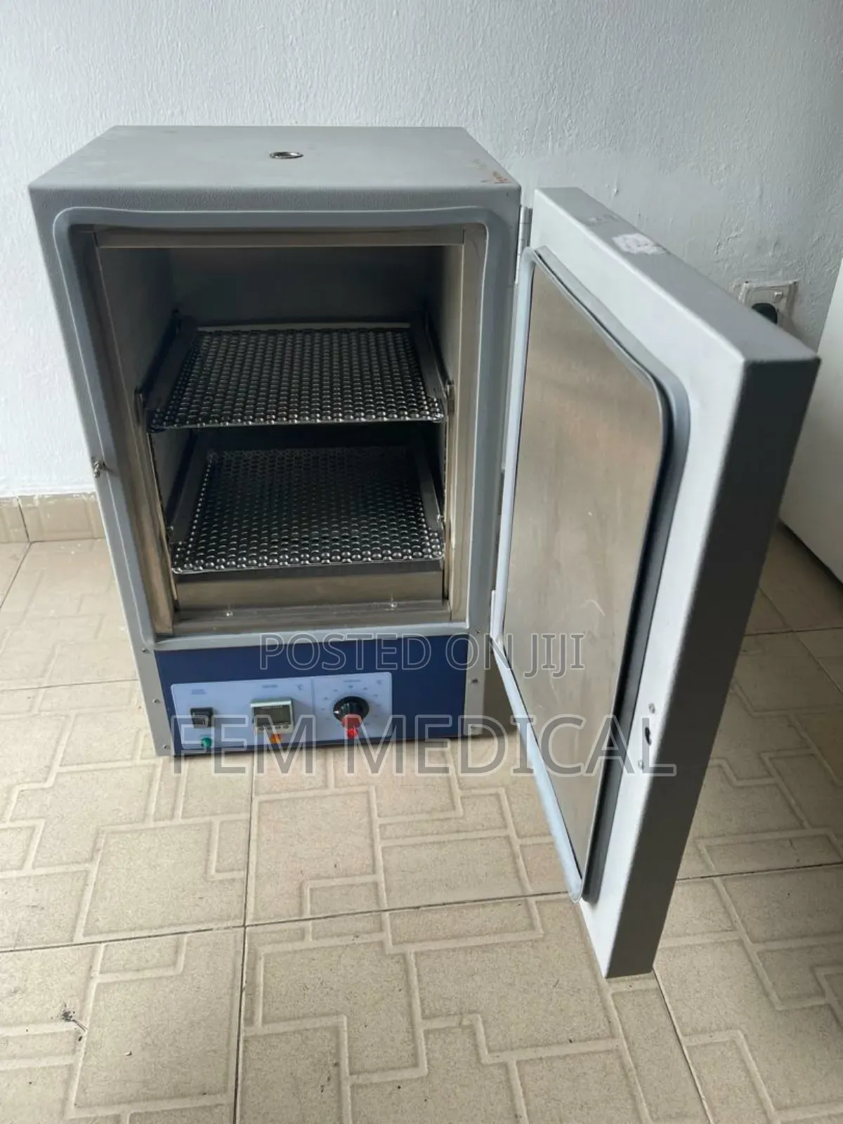 Qed Contrast Media Warmer Lab Incubator