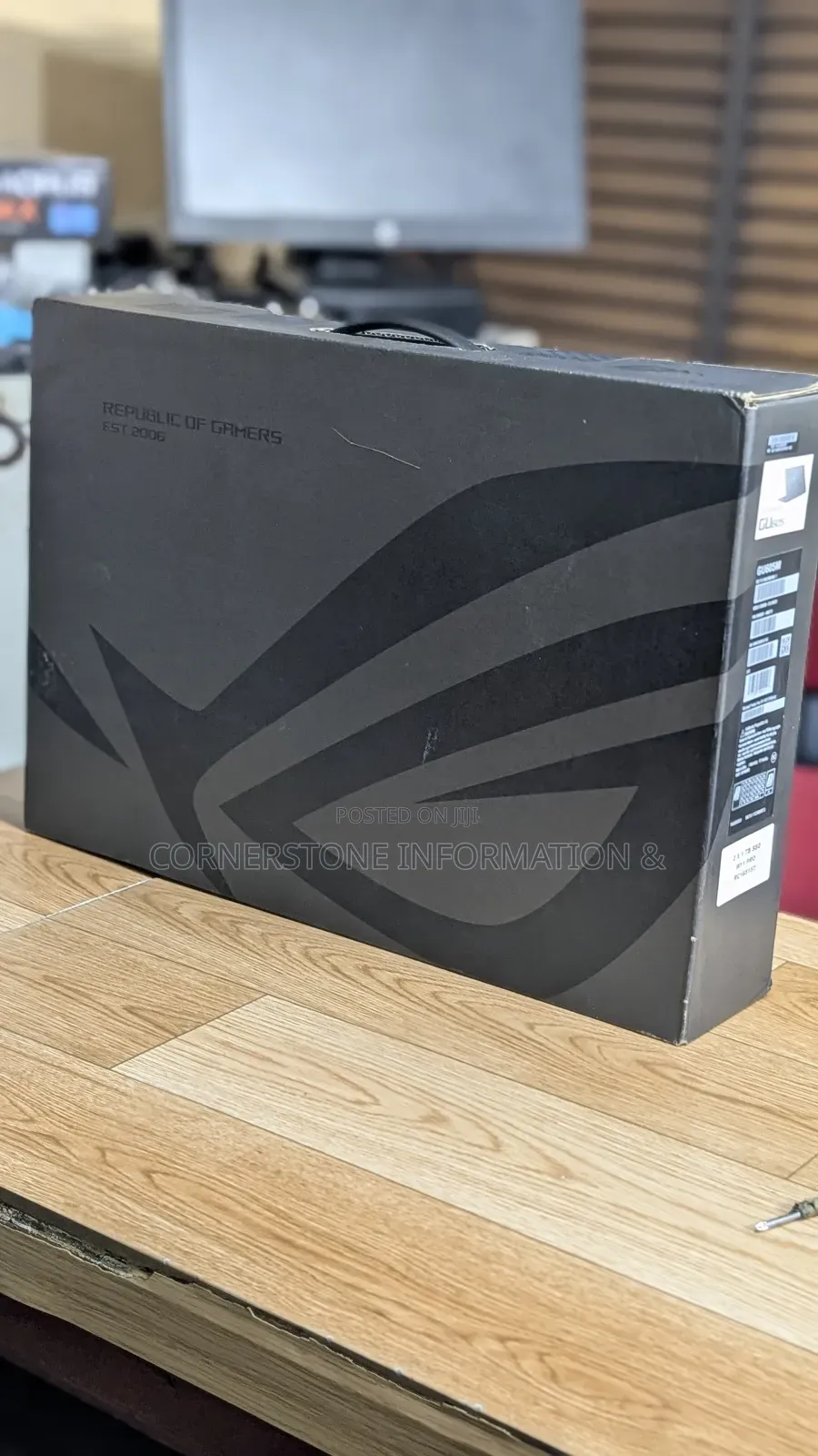 New Laptop Asus ROG Zephyrus G16 16GB Intel Core Ultra 9 SSD 1T