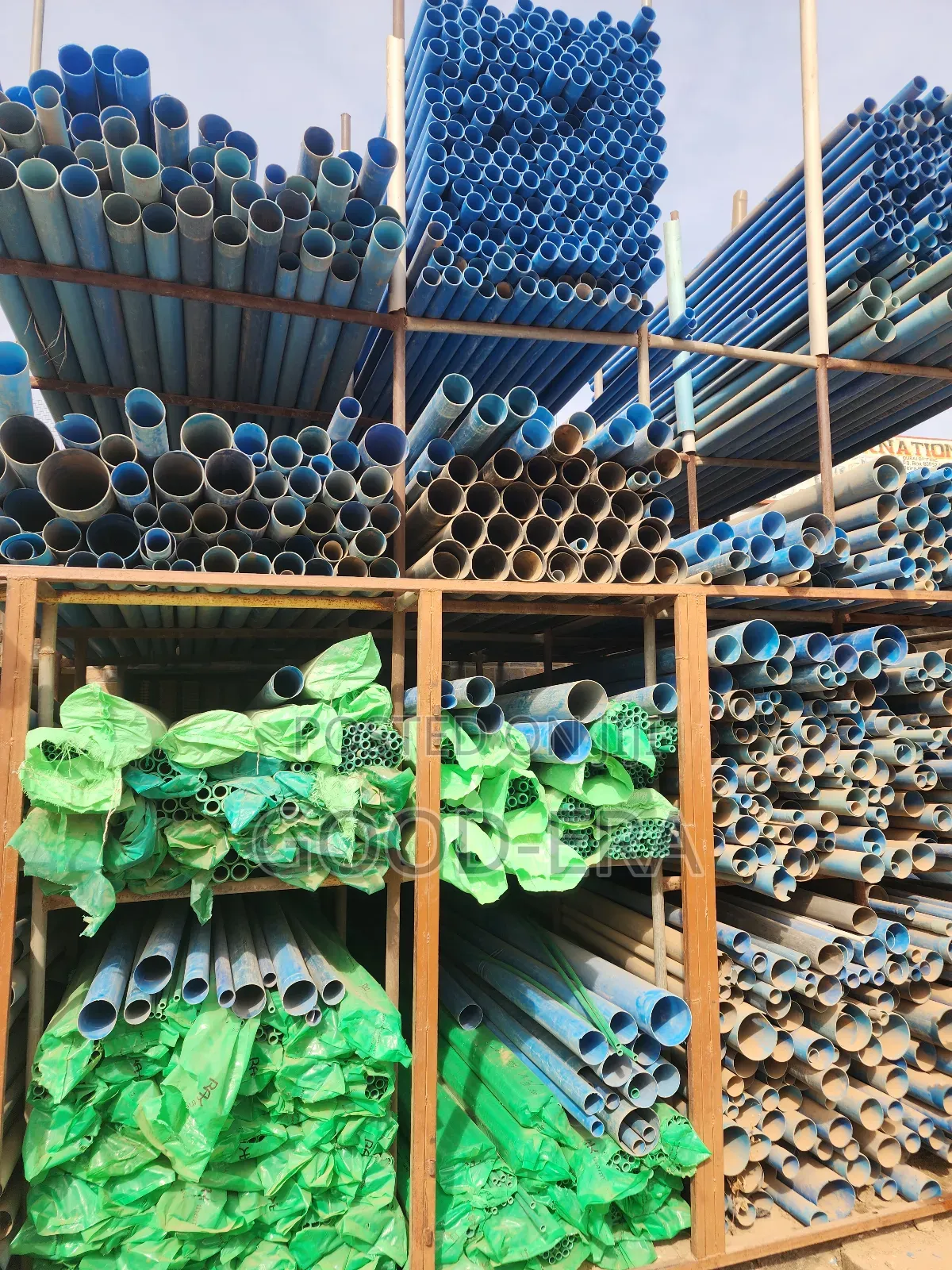 4" Karishma Blue Pipe