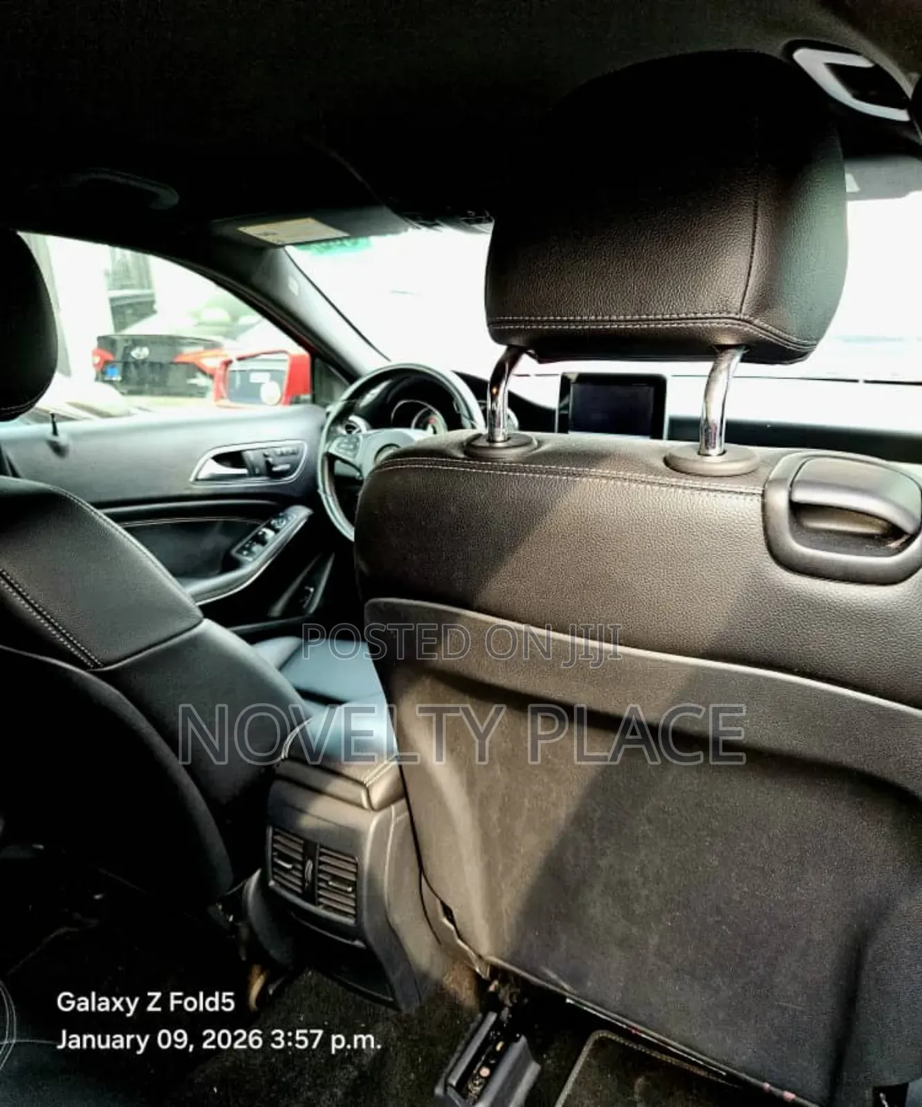 Mercedes-Benz GLA 250 2017 Red
