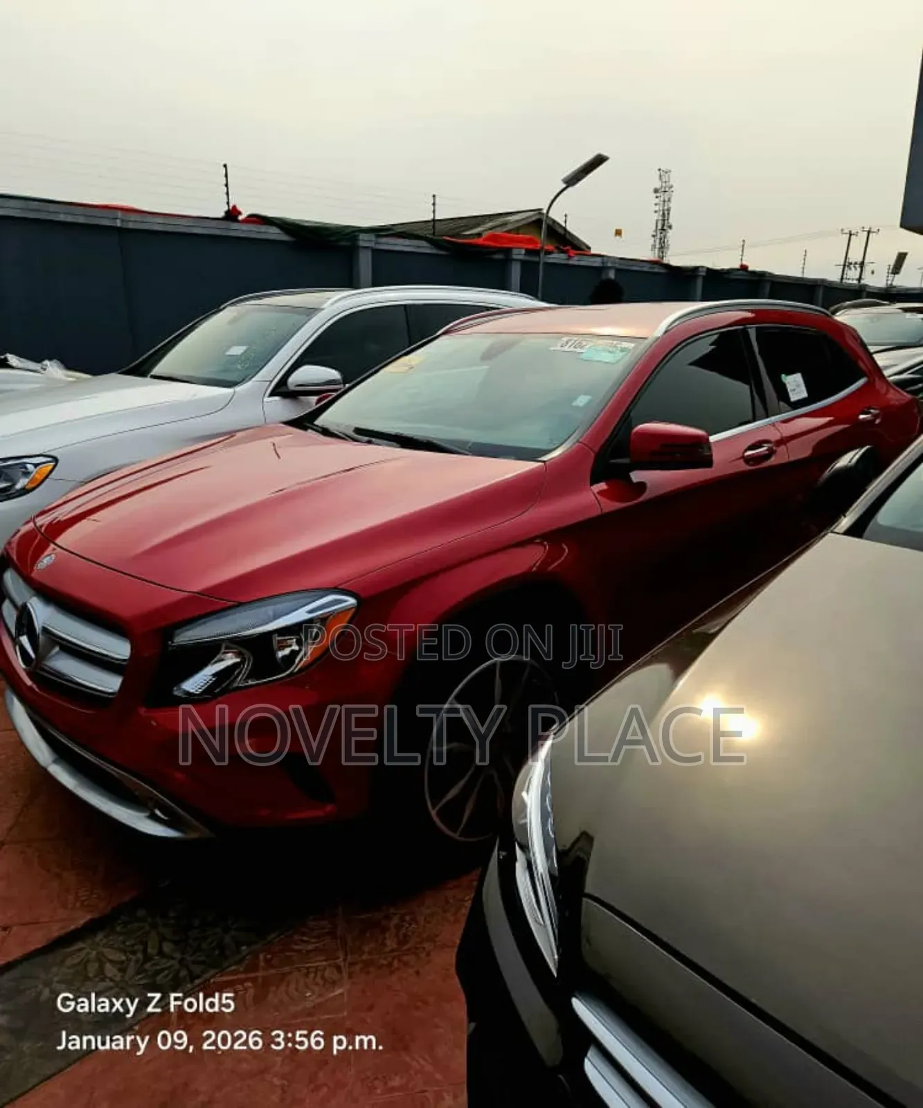 Mercedes-Benz GLA 250 2017 Red
