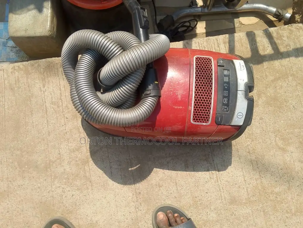 Vaccum Cleaner
