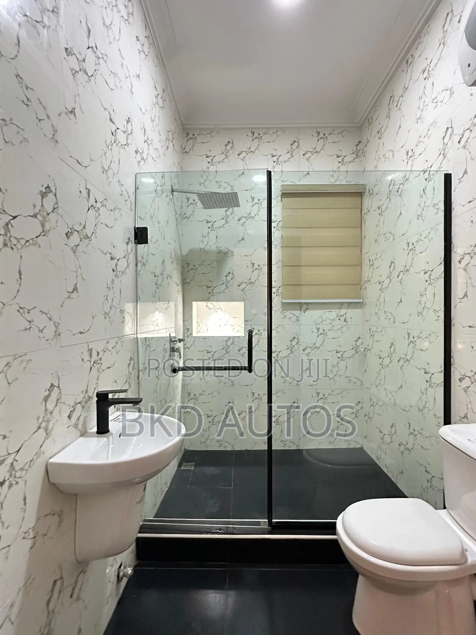 Studio Apartment in Osapa London