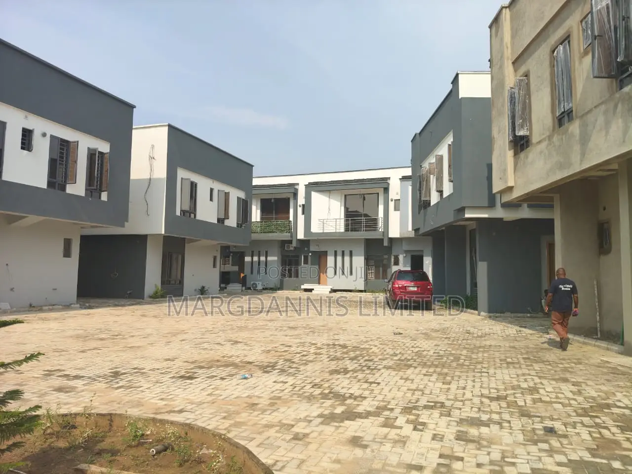 Furnished 3bdrm Duplex in Ibeshe for sale