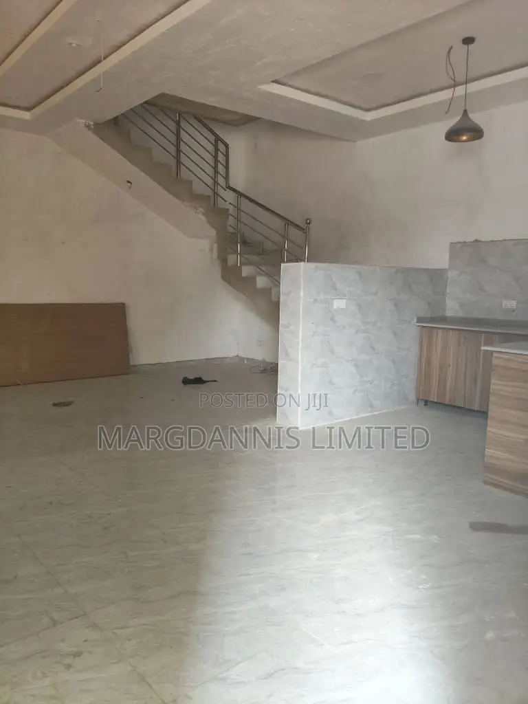 Furnished 3bdrm Duplex in Ibeshe for sale