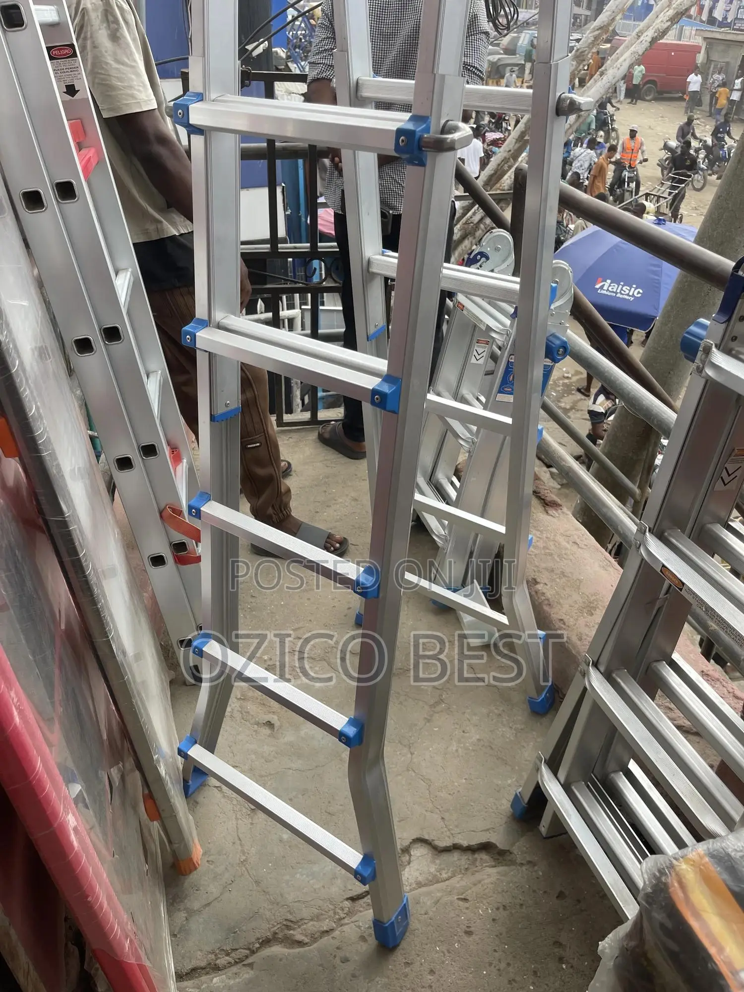 Aluminum Ladder