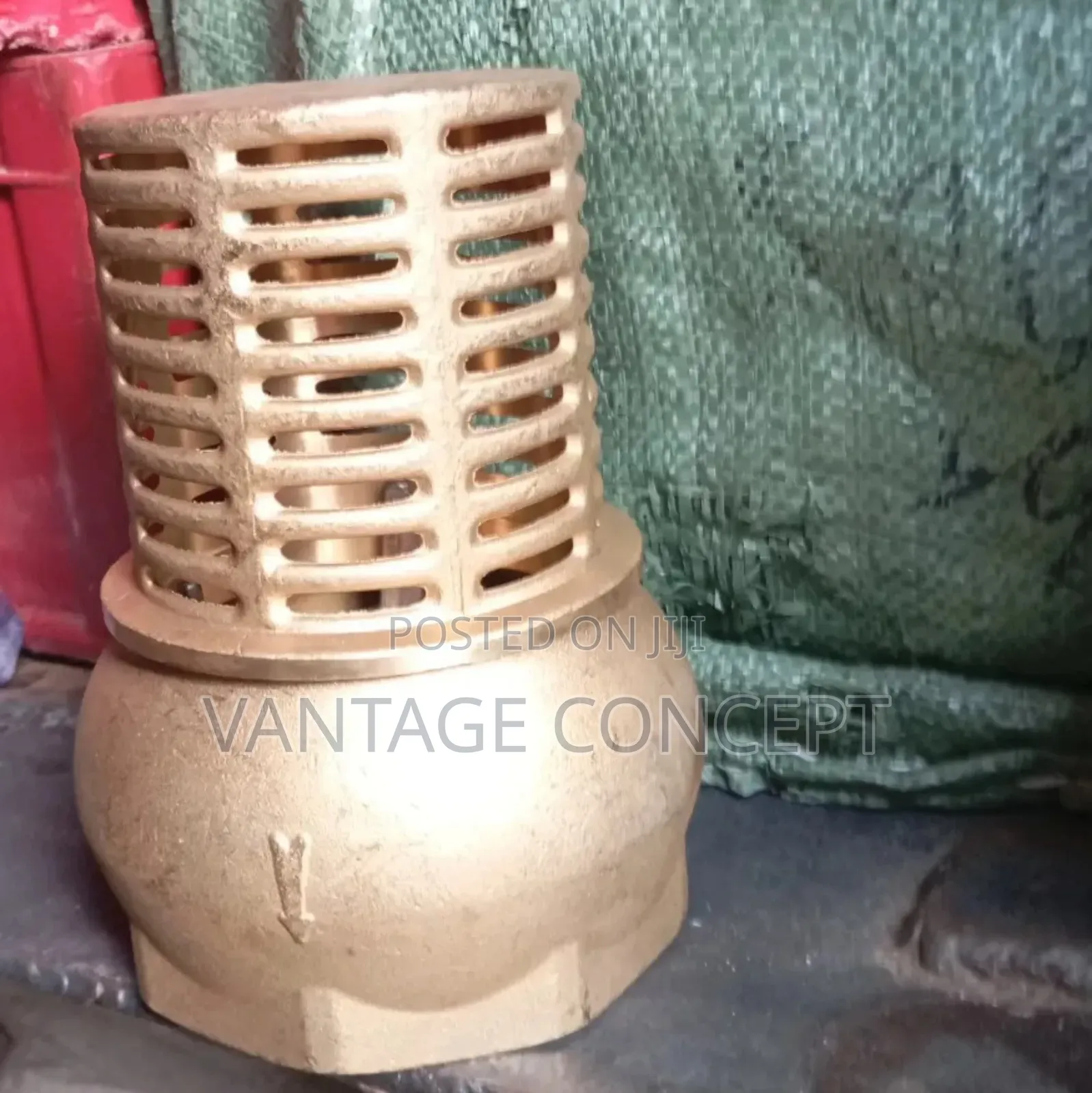 4 Inches Brass Foot Valve
