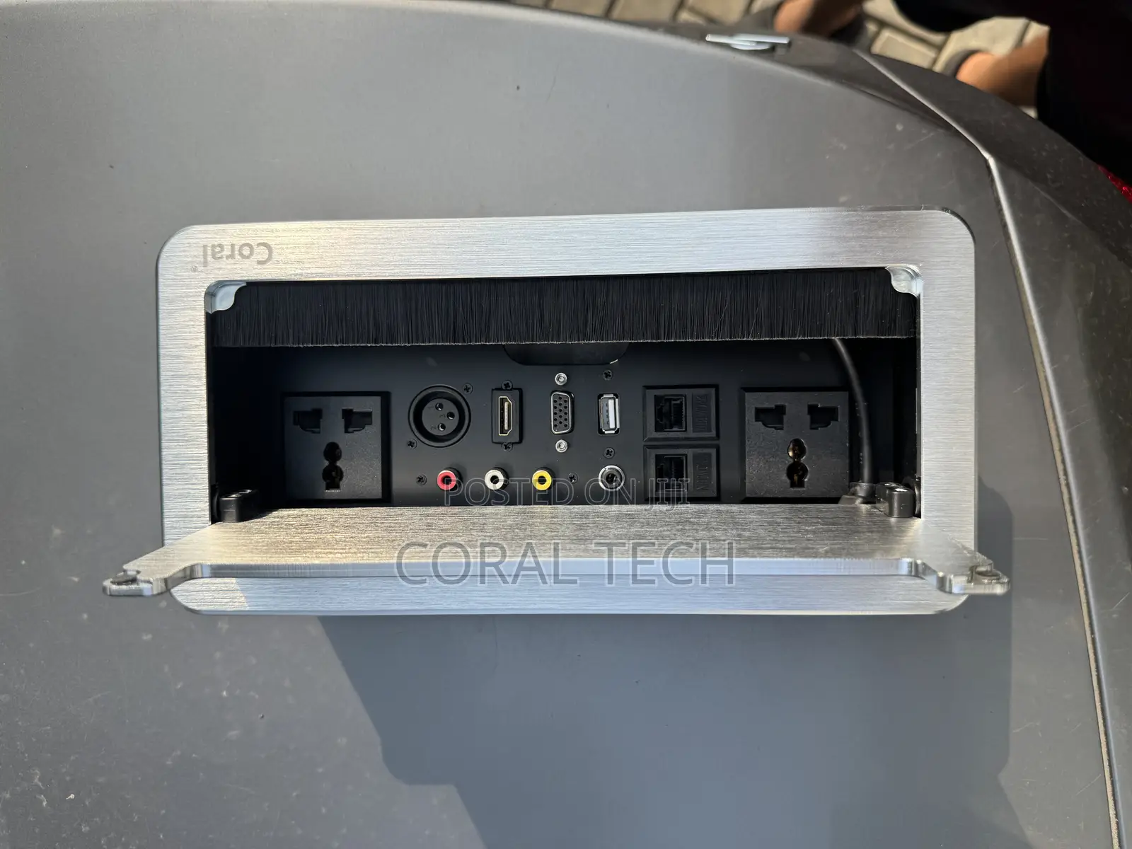 Multimedia Floor Box Table Socket With Hdmi Usb Rj45 and Audio Ports