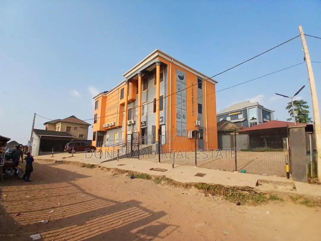 3 Floor Commercial Building For Sale At Oki Junction Along Olodo