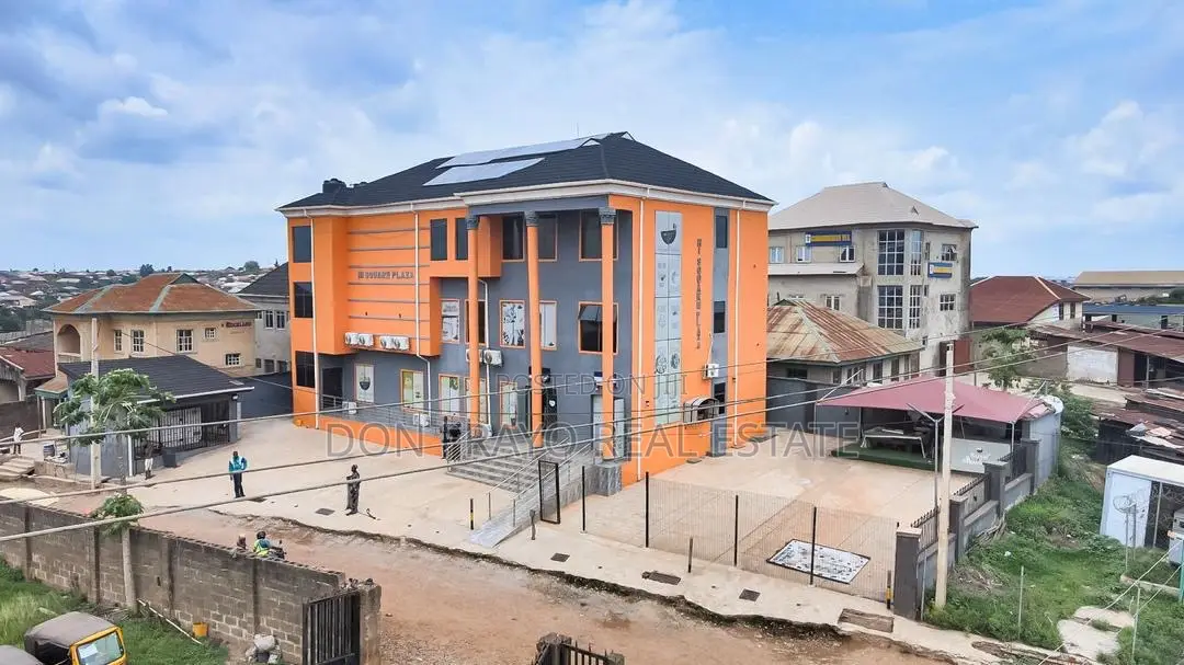 3 Floor Commercial Building For Sale At Oki Junction Along Olodo