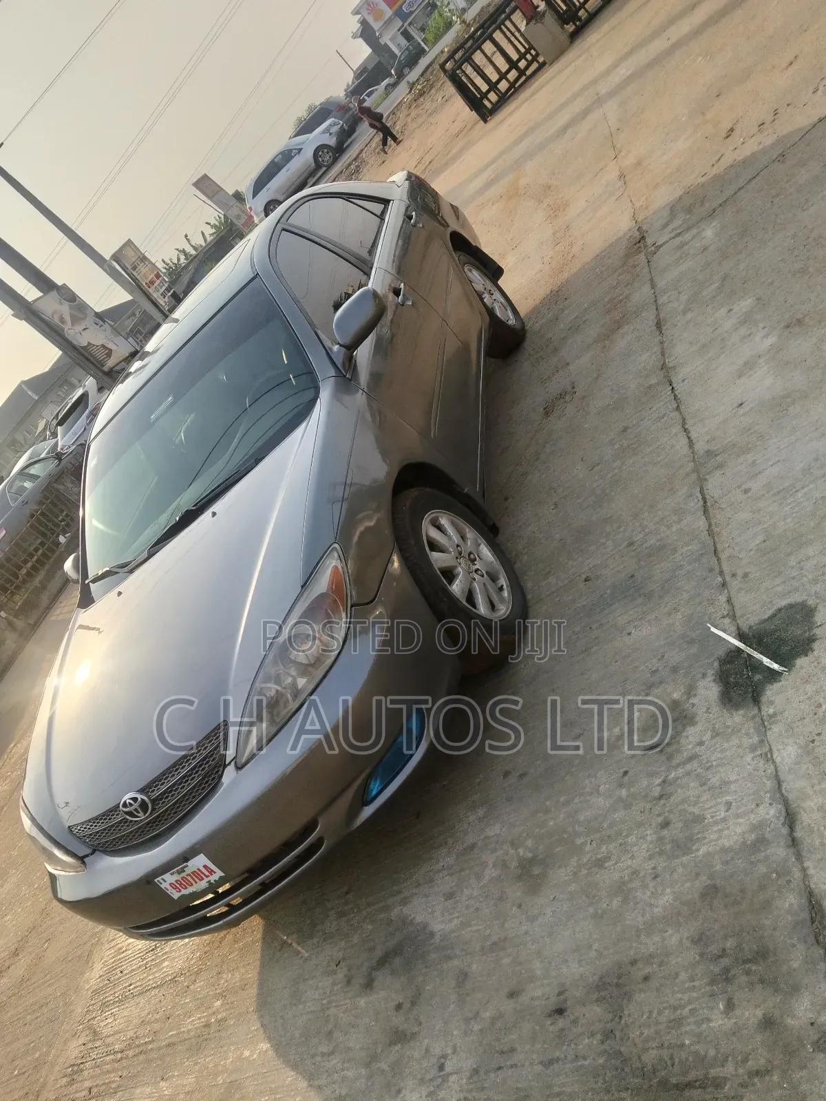 Toyota Camry 2004 Gray