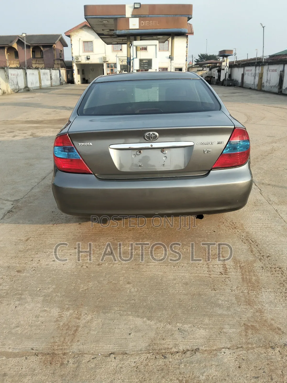 Toyota Camry 2004 Gray