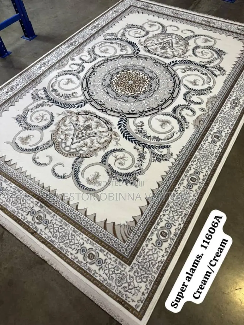 Arabian Istanbul Center Rug- 5by7ft, 7by10ft