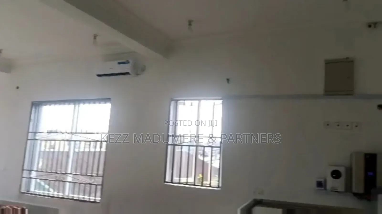 To Let: Spacious Shop At Nta Major Road , Ph