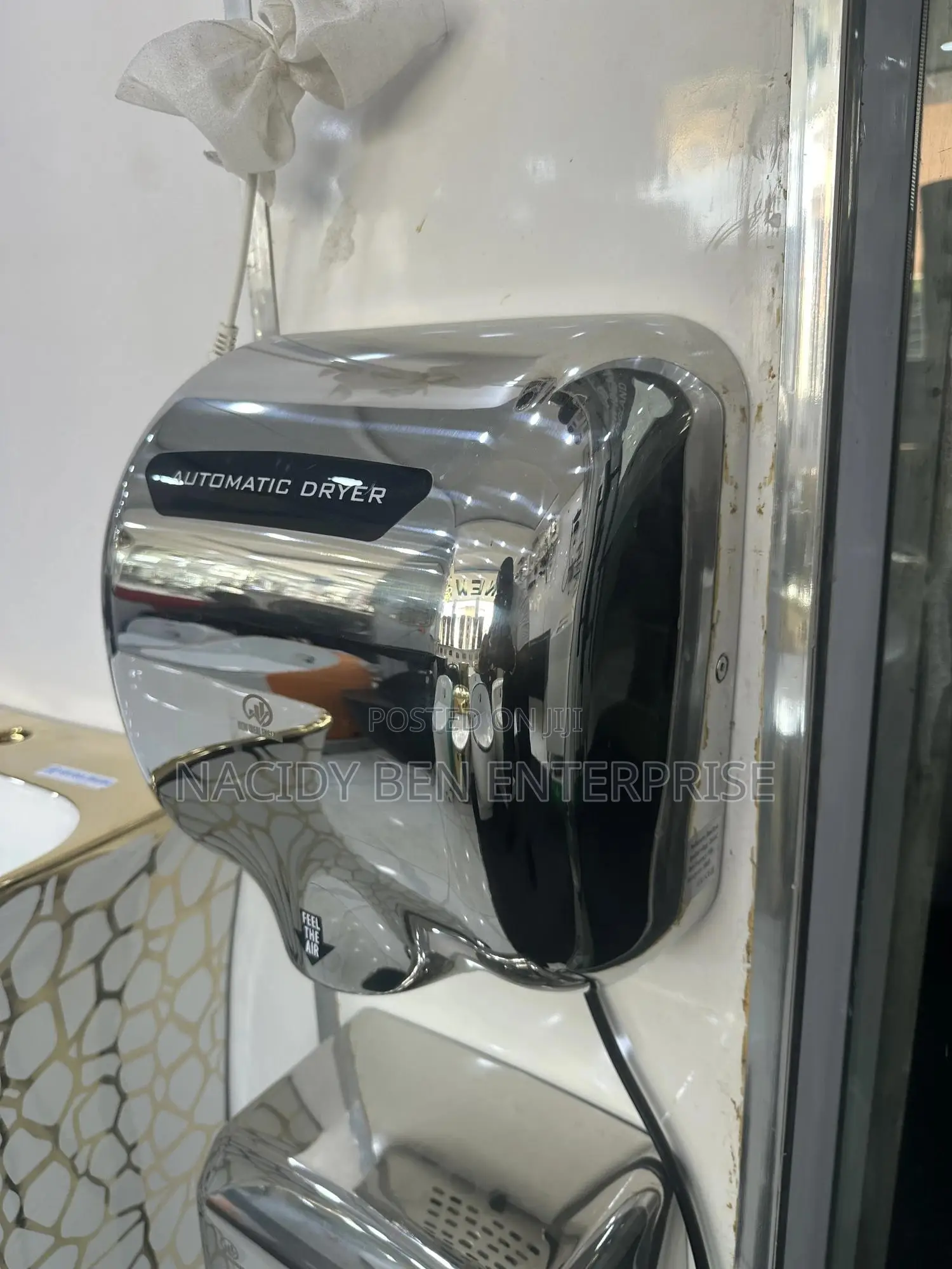 Automated Hand Dryer