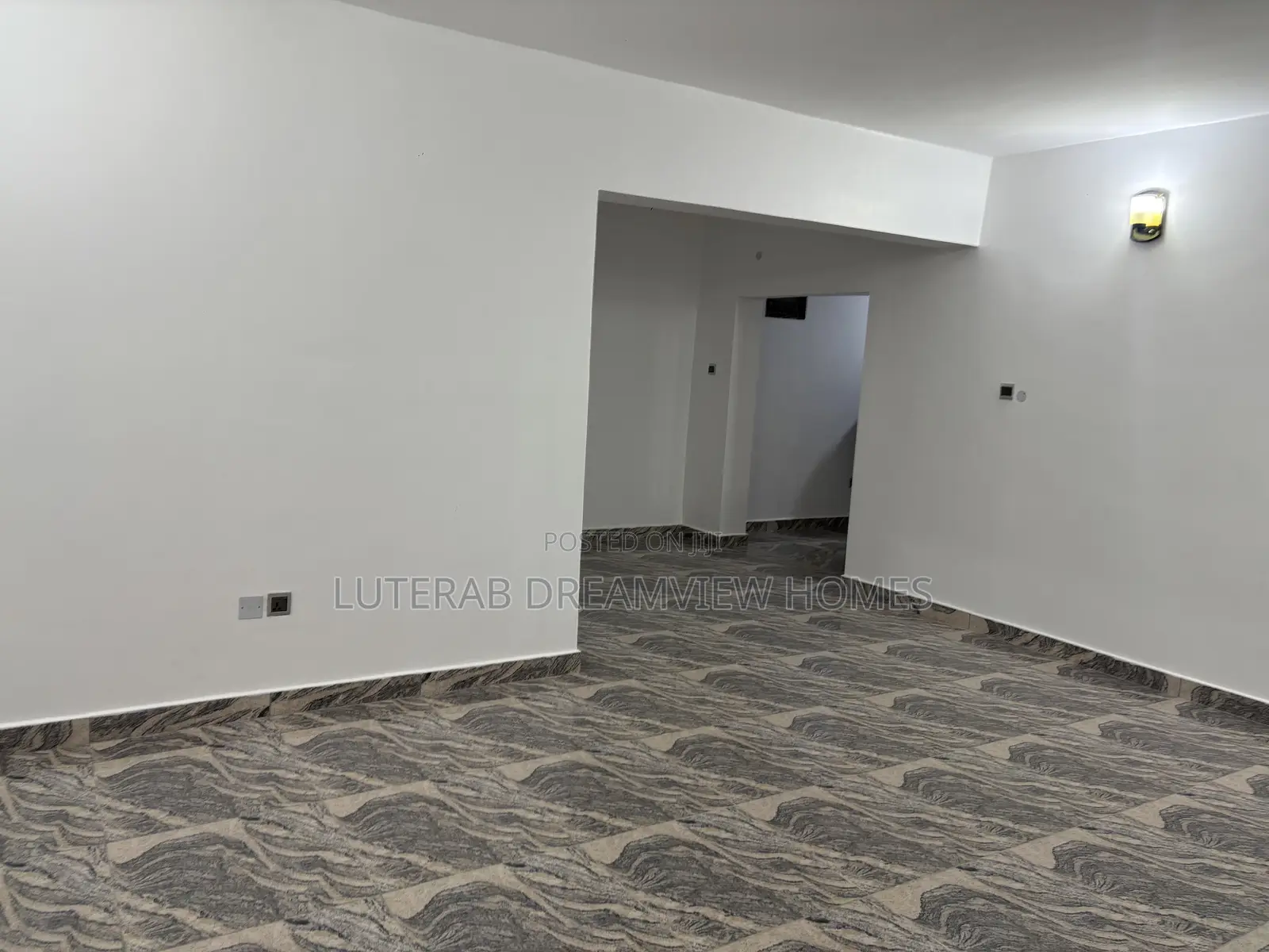 2bdrm Block of Flats in Wuye Main for rent