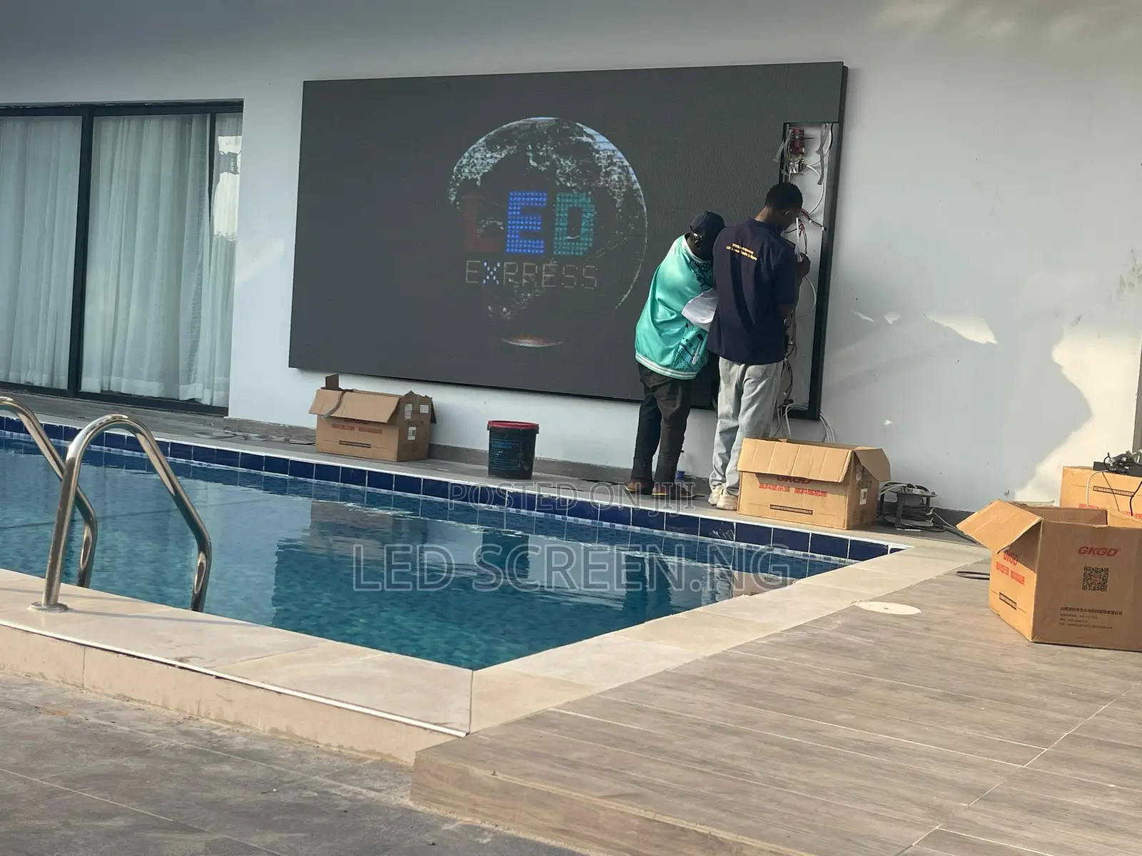 Smart Outdoor Led Screen for Relaxation Centers