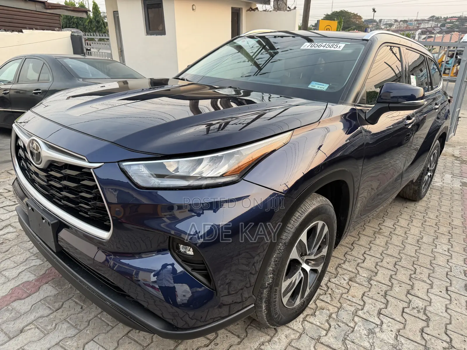 Toyota Highlander XLE AWD 2020 Blue