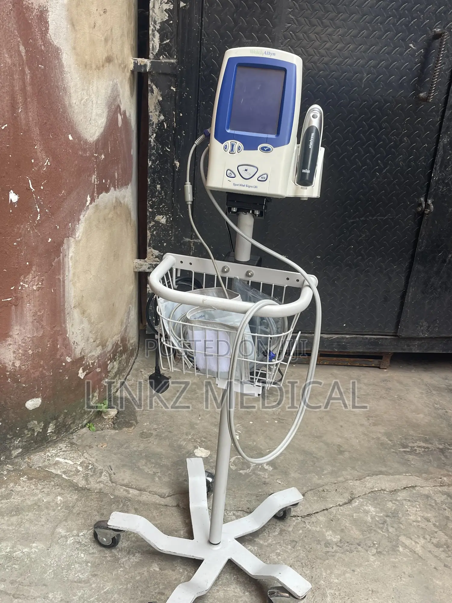 Welch Allyn Lxi With 3 Parameters