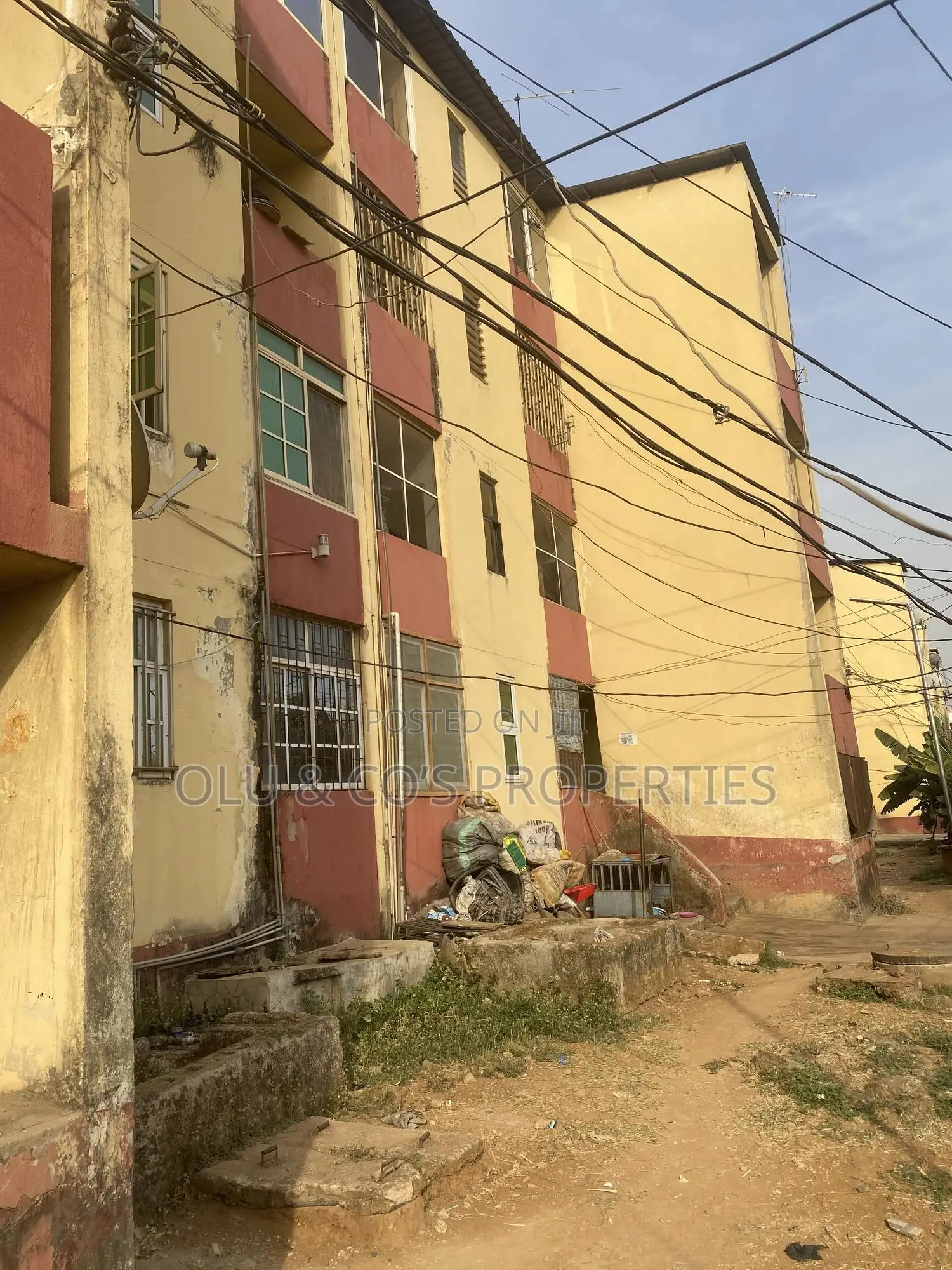 2bdrm Block of Flats in Wuse Zone 5 for sale