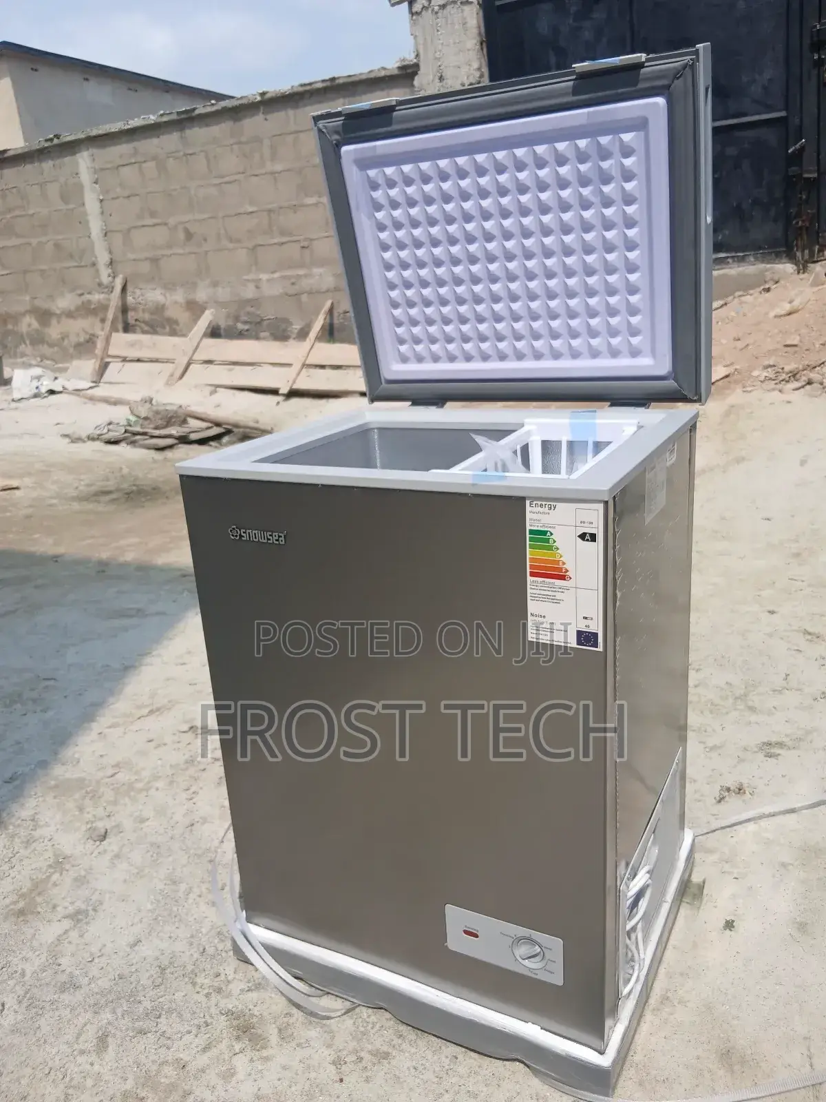 Snowsea 90liters Chest Freezer