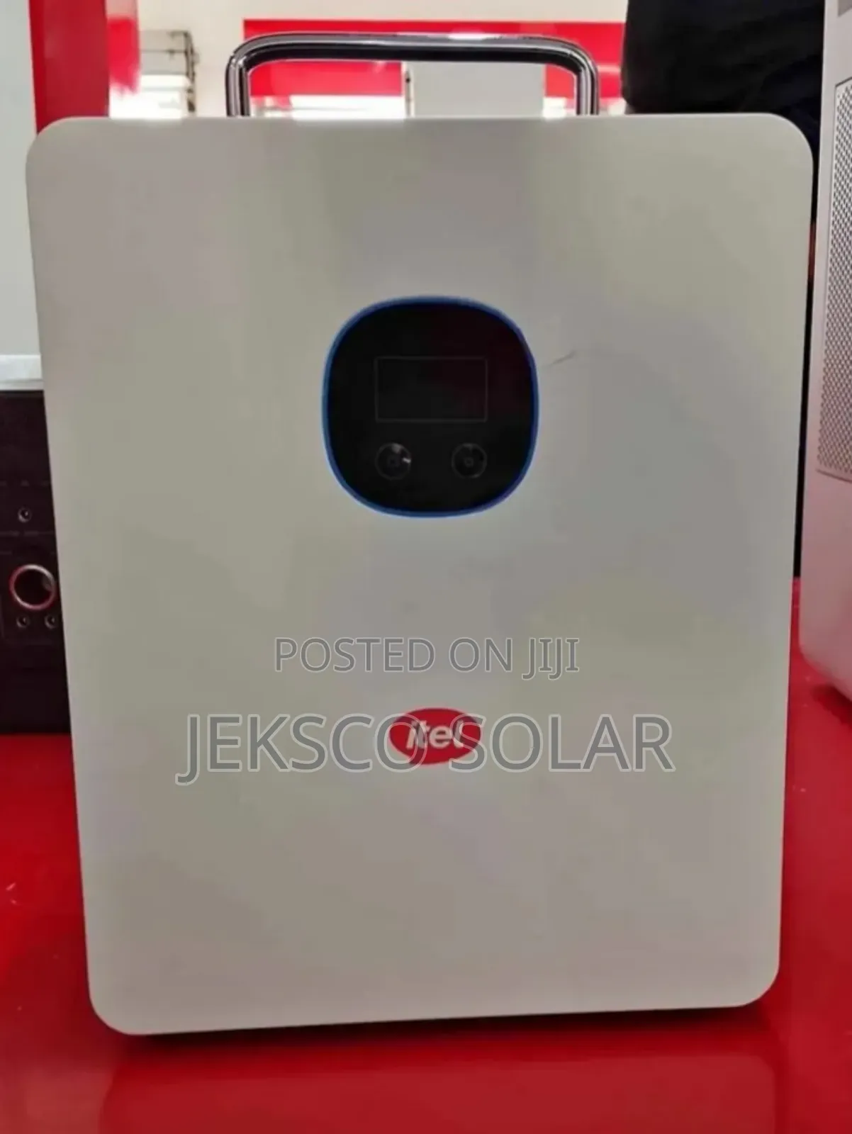 Itel 1000wh, 500w Solar Generator.