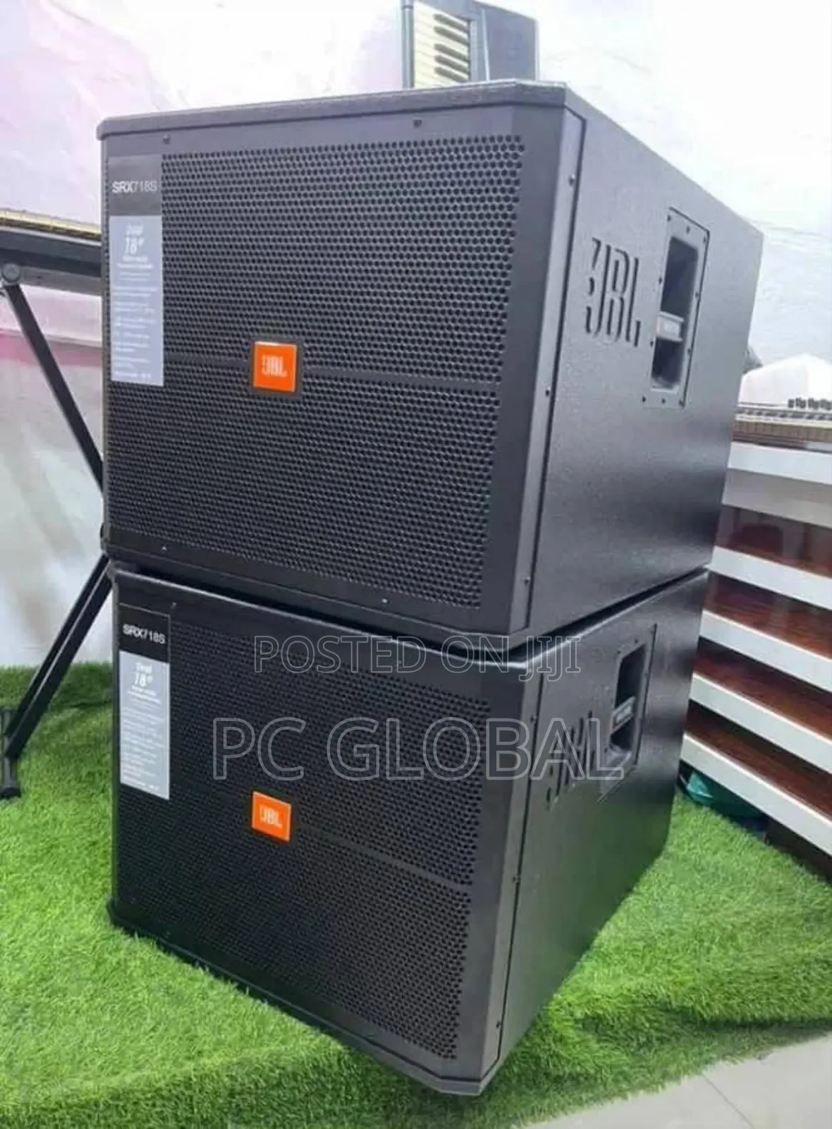 JBL Single Subwoofer SRX 718s