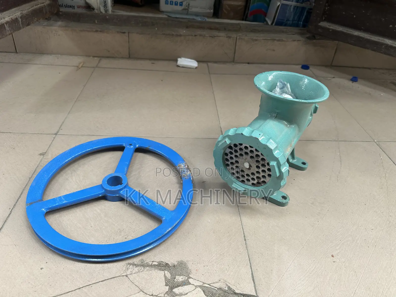 Maunally /Motorized Feeds Pelletizer Machine