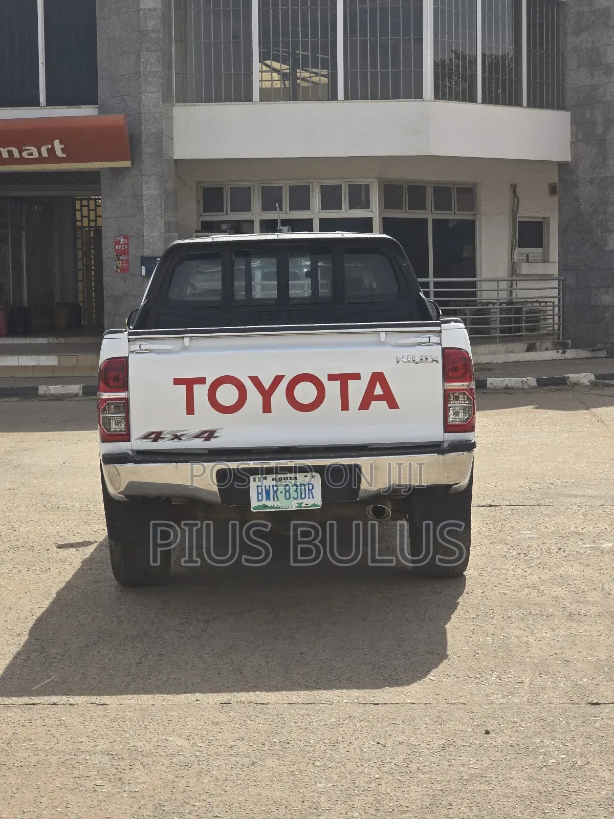 Toyota Hilux 2014 White