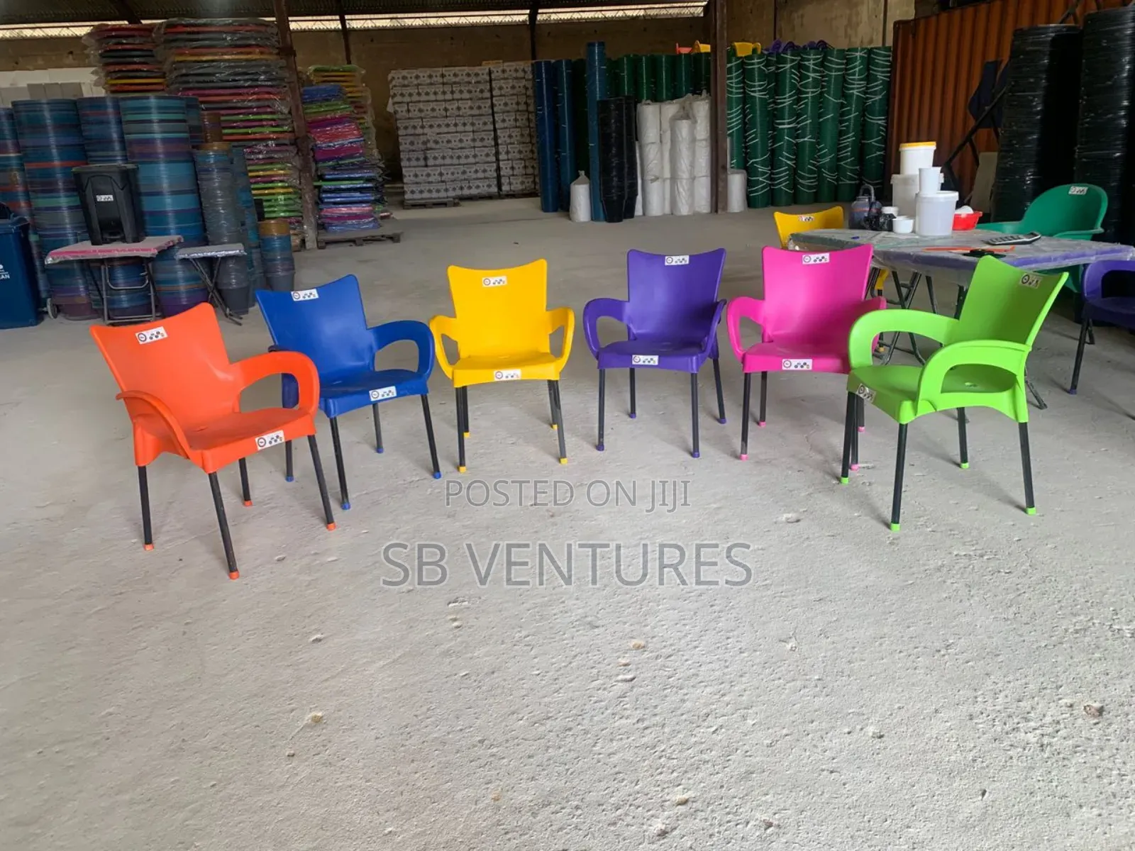 Plastic Chairs With Armrest(Promo)