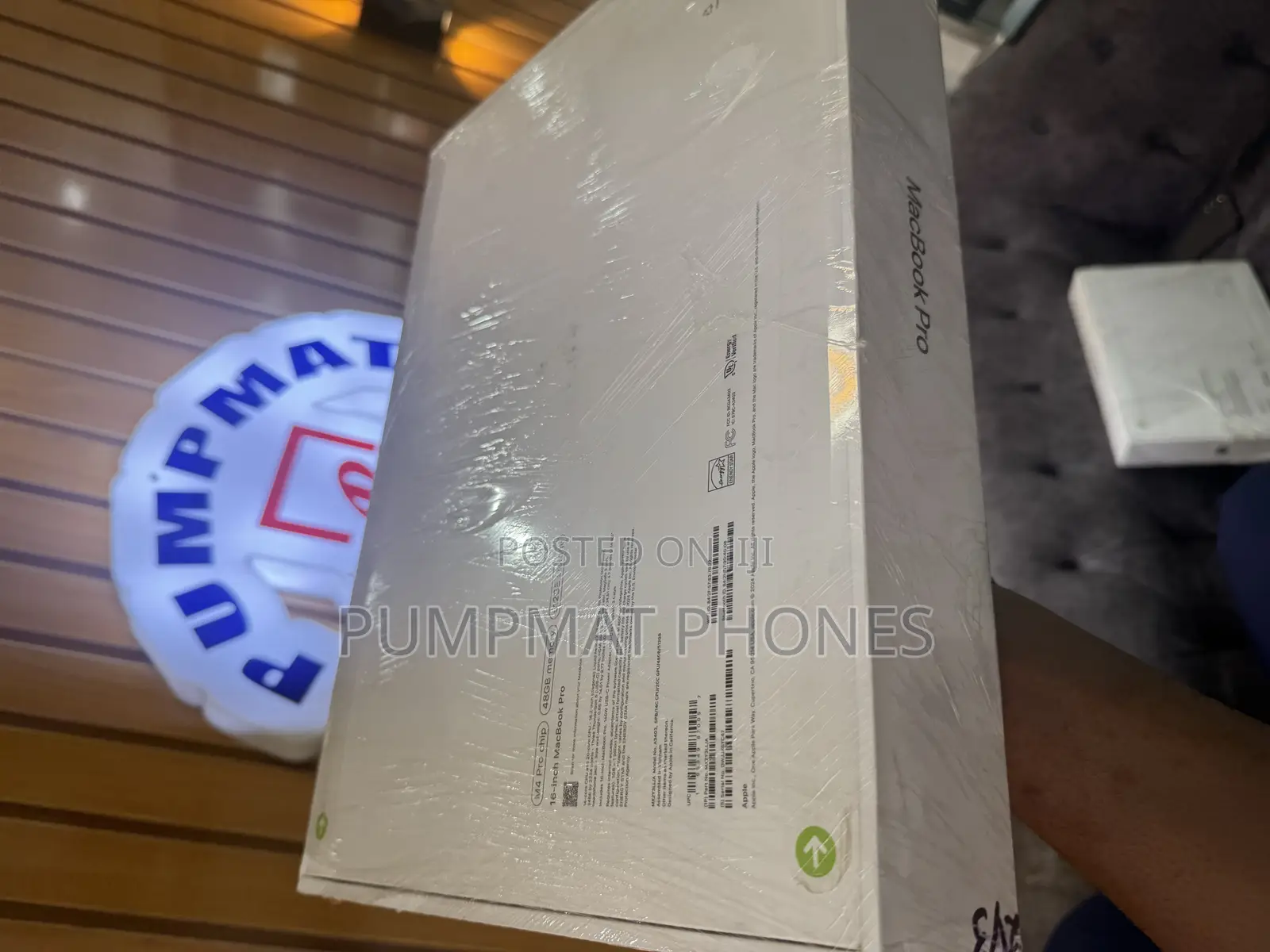New Apple MacBook Pro 2024 M4 Max 16-Inch 48GB Apple M4 SSD 512GB