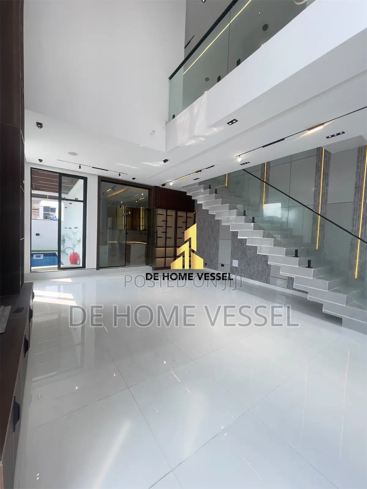 5bdrm Duplex in Lekki for sale