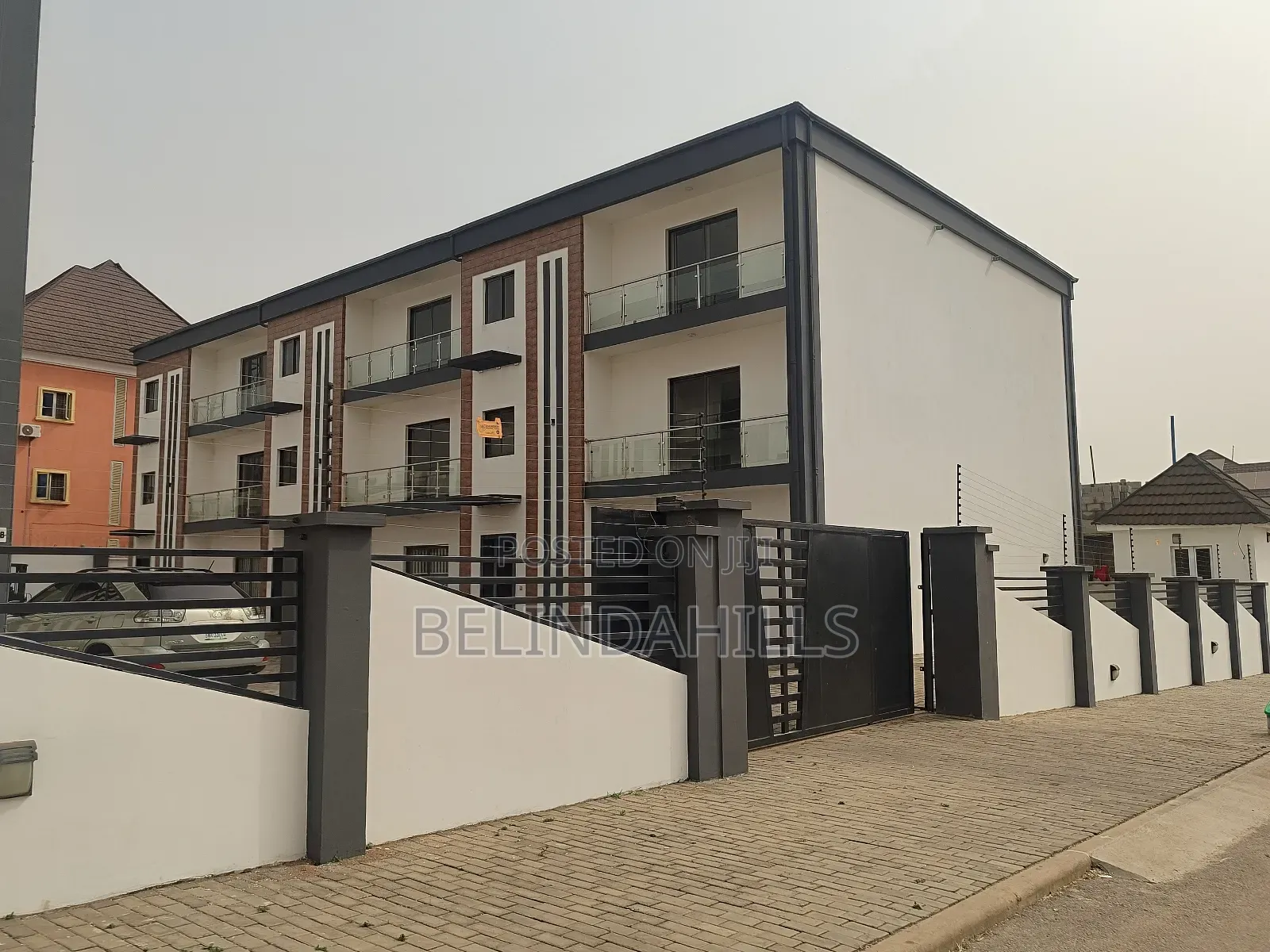 5bdrm Townhouse/Terrace in Jahi for sale