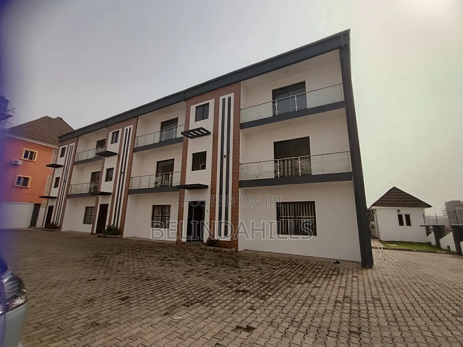 5bdrm Townhouse/Terrace in Jahi for sale