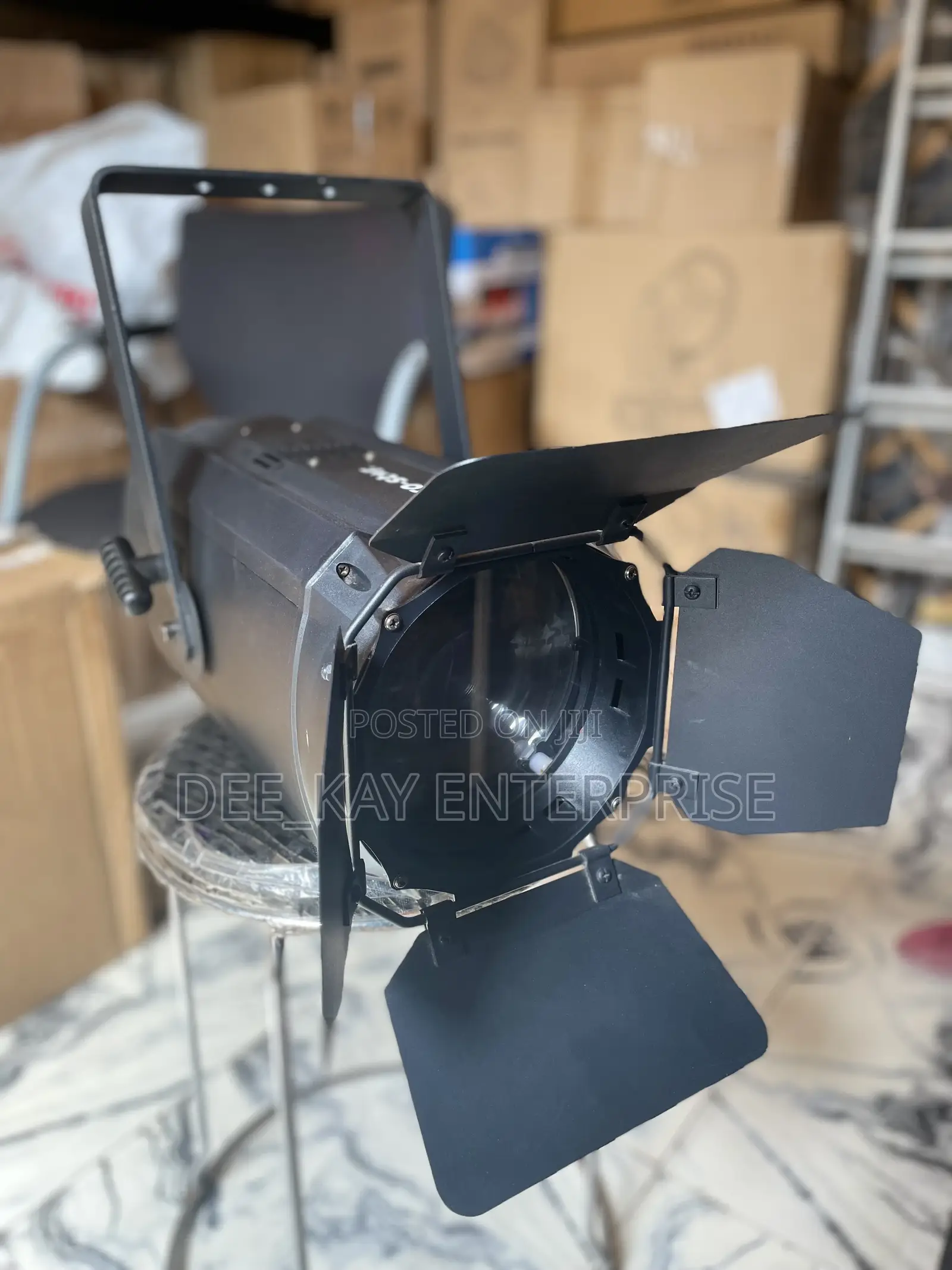Led Fresnel Light Zoom Warm White and Pure White