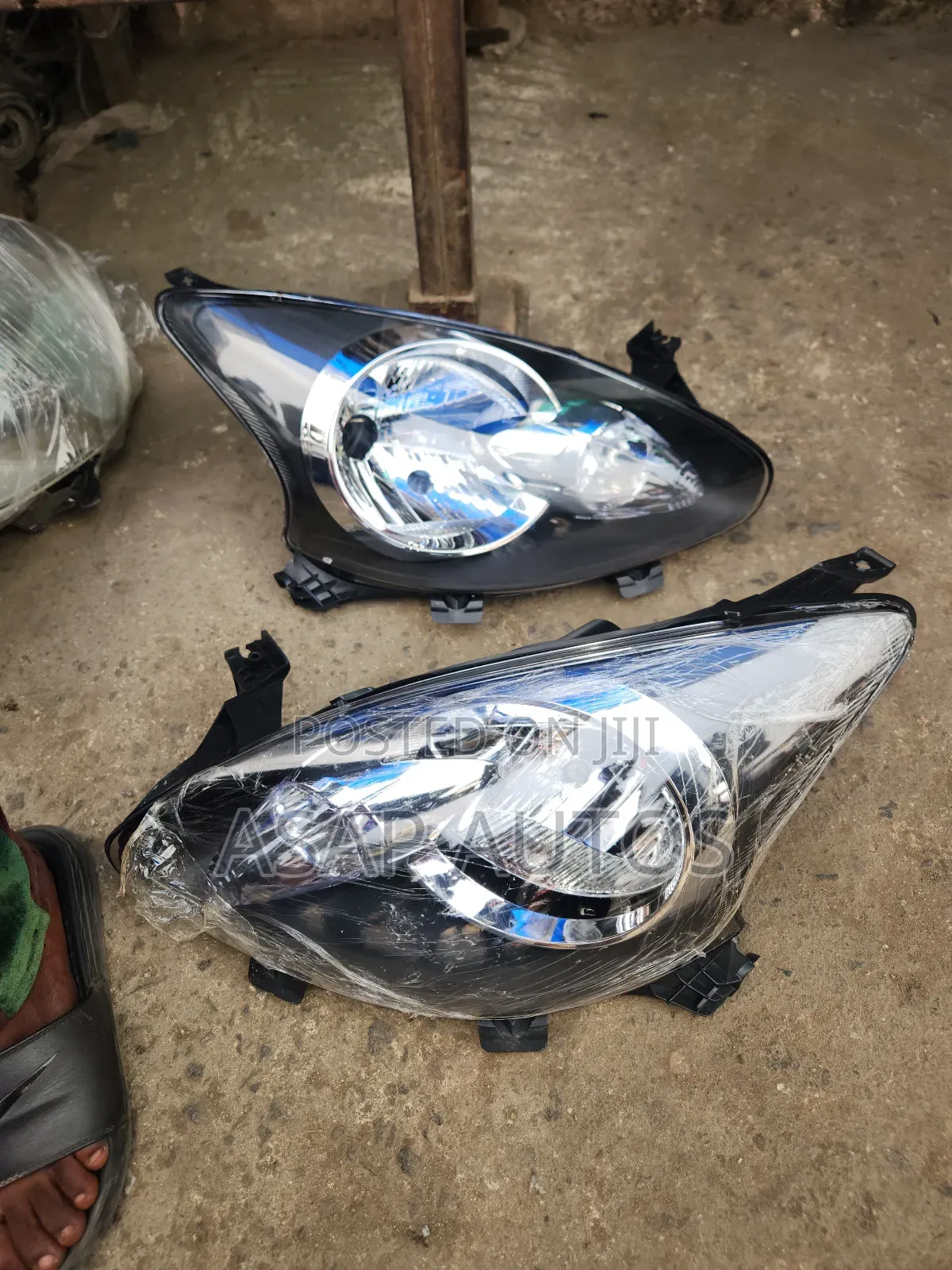 Headlamp For Toyota Aygo