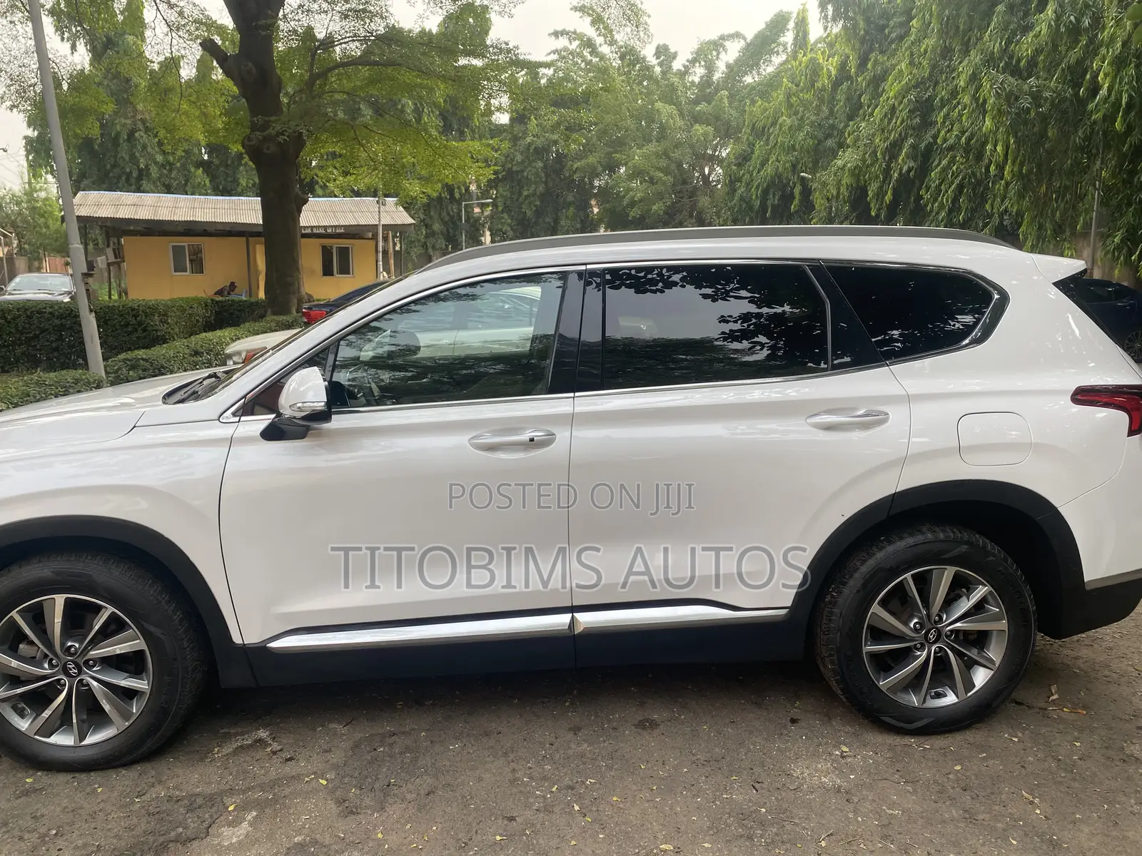 Hyundai Santa Fe Limited 2.0T FWD 2019 White