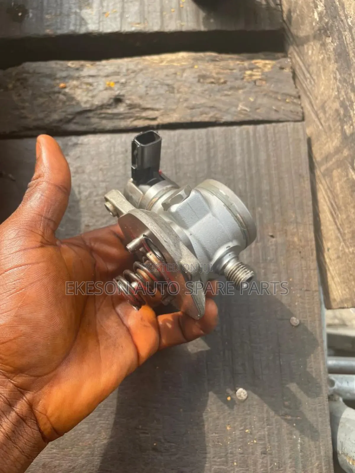 Tokunbo Fuel Pump for Ford F-150 2.7 V6 Engine