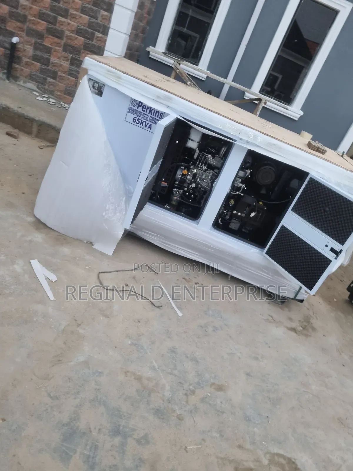 65kva Perkins Soundproof Diesel Generator