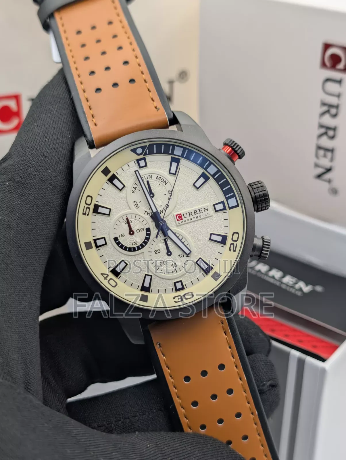 Curren Leather Wristwatch