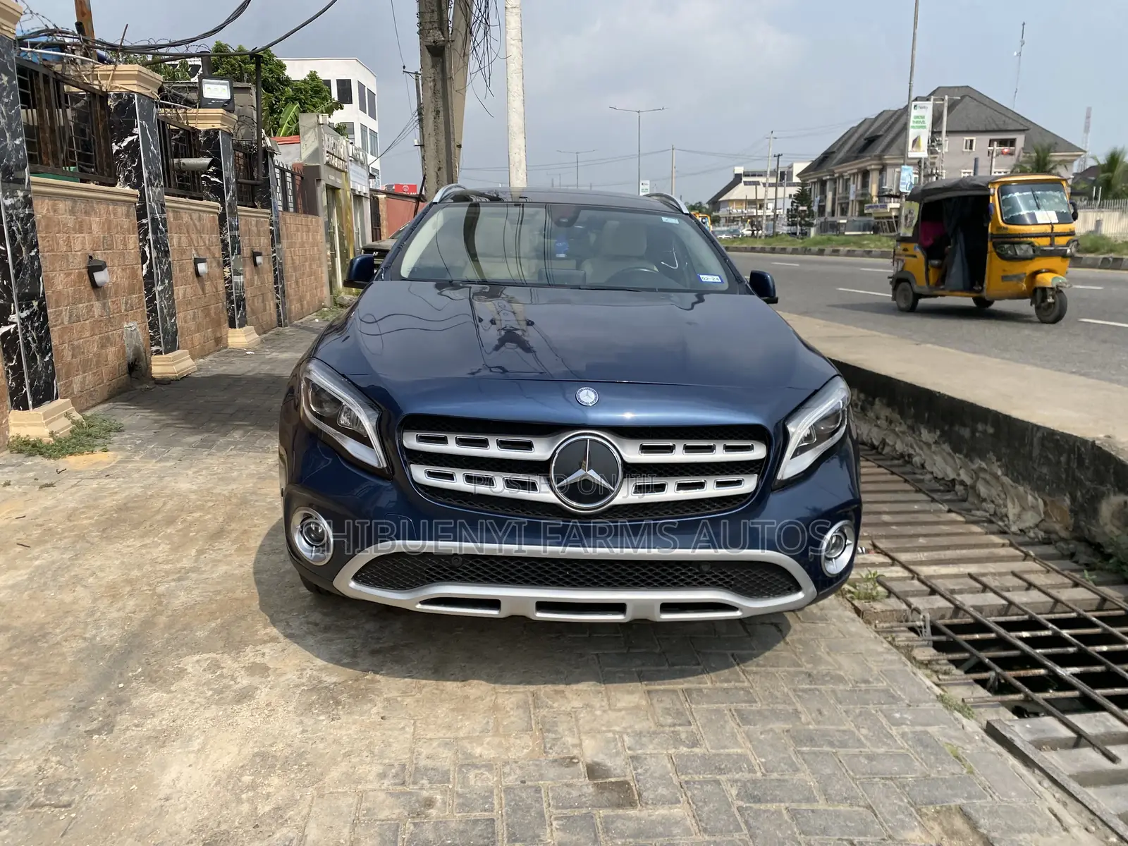 Mercedes-Benz GLA 250 2019 Blue