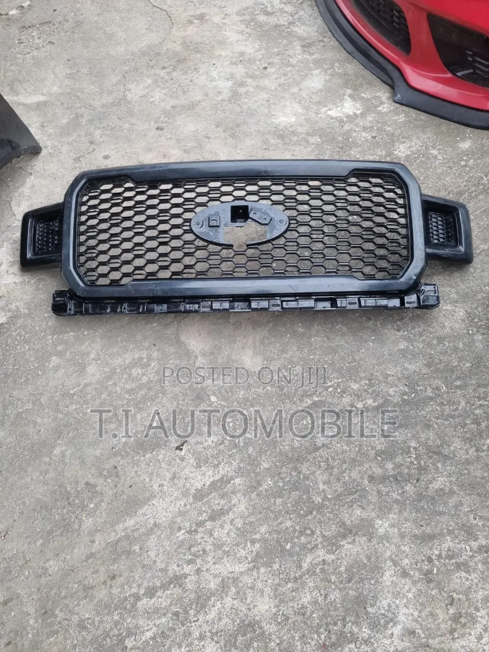 Front Grille For Ford F150 2018/2019 Models