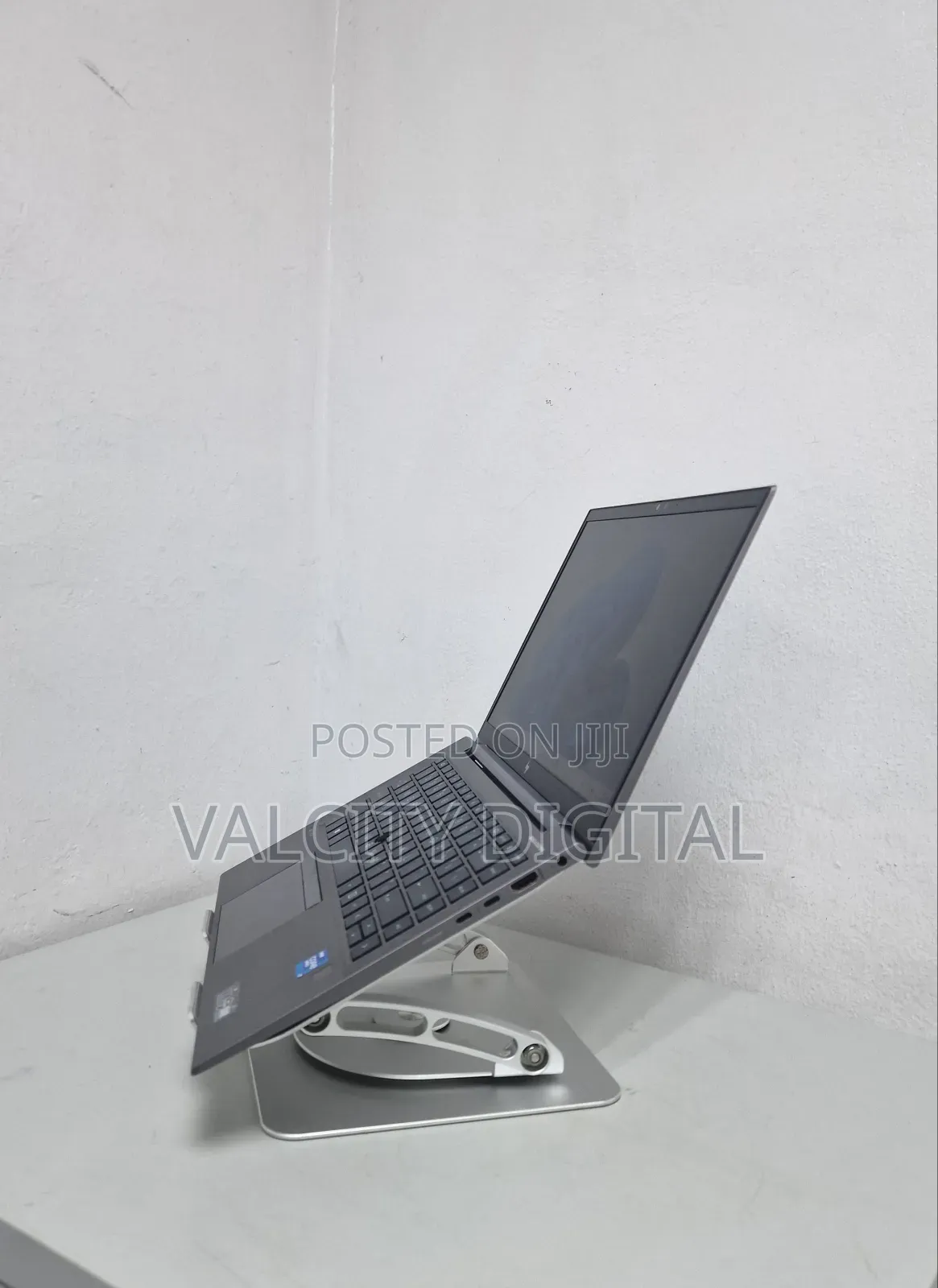 Laptop HP ZBook Firefly G8 16GB Intel Core i7 SSD 256GB