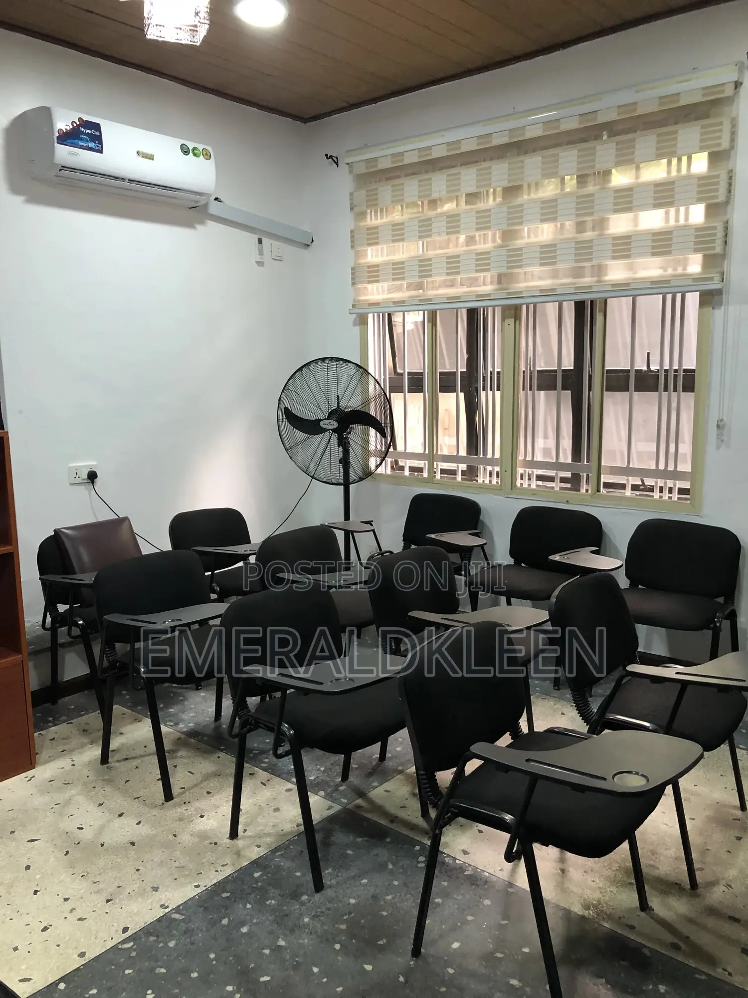Coworking Space, Office Space and Workstation