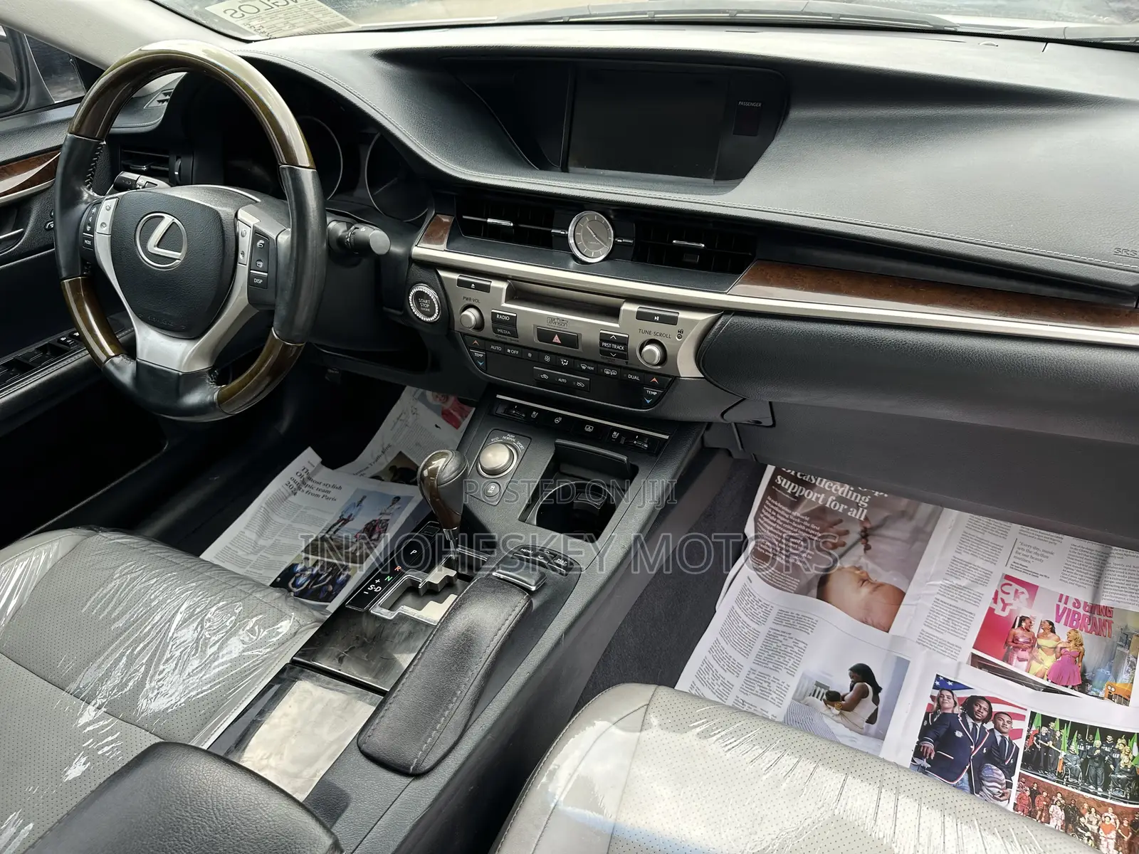 Lexus ES 350 FWD 2013 White