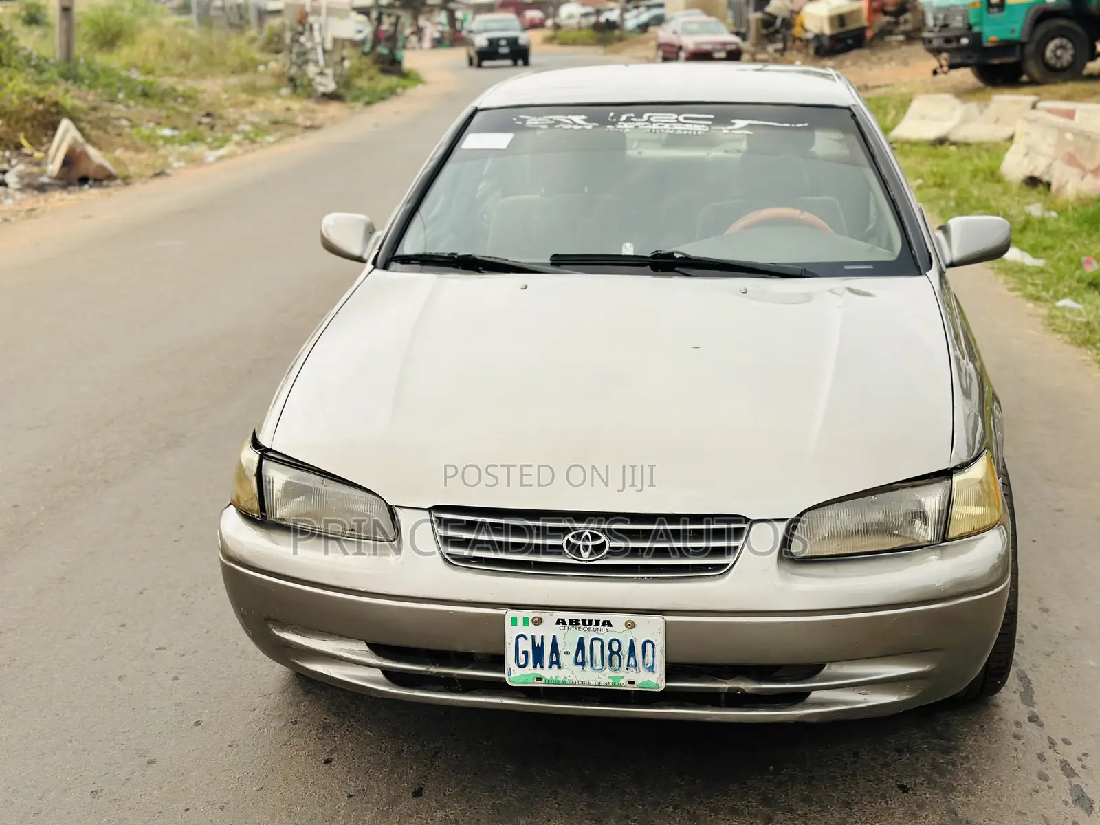 Toyota Camry Automatic 1998 Gray
