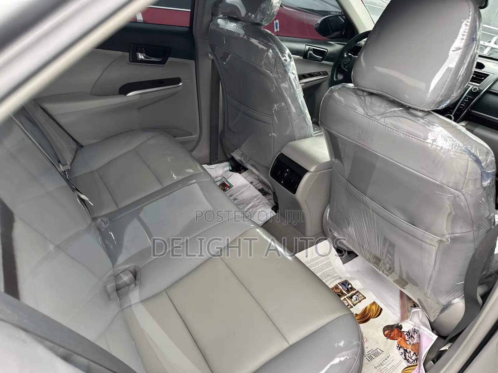 Toyota Camry XLE 4dr Sedan (3.5L 6cyl 6A) 2014 Silver